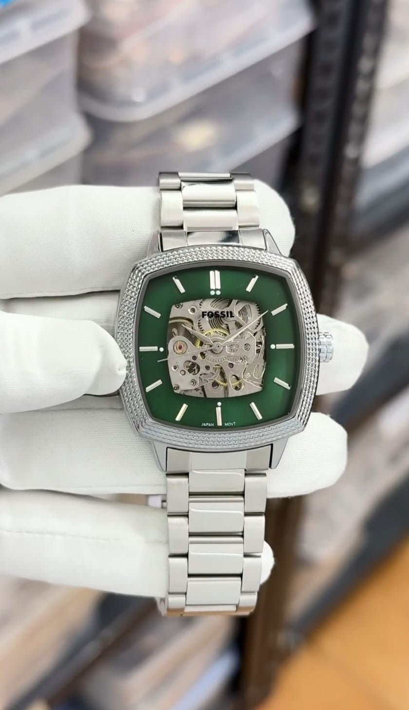 WATCH AUTOMATIC 232
