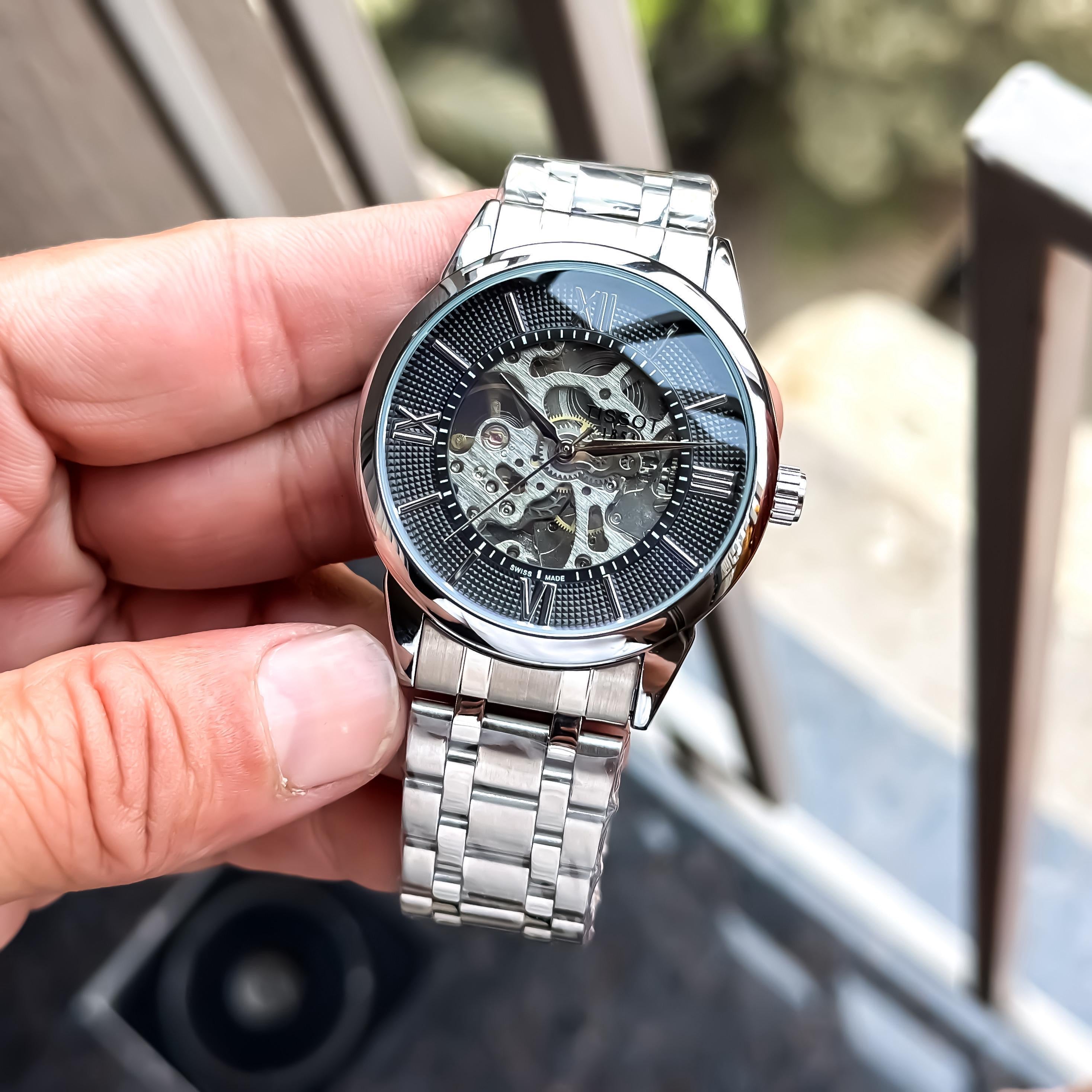 WATCH 068