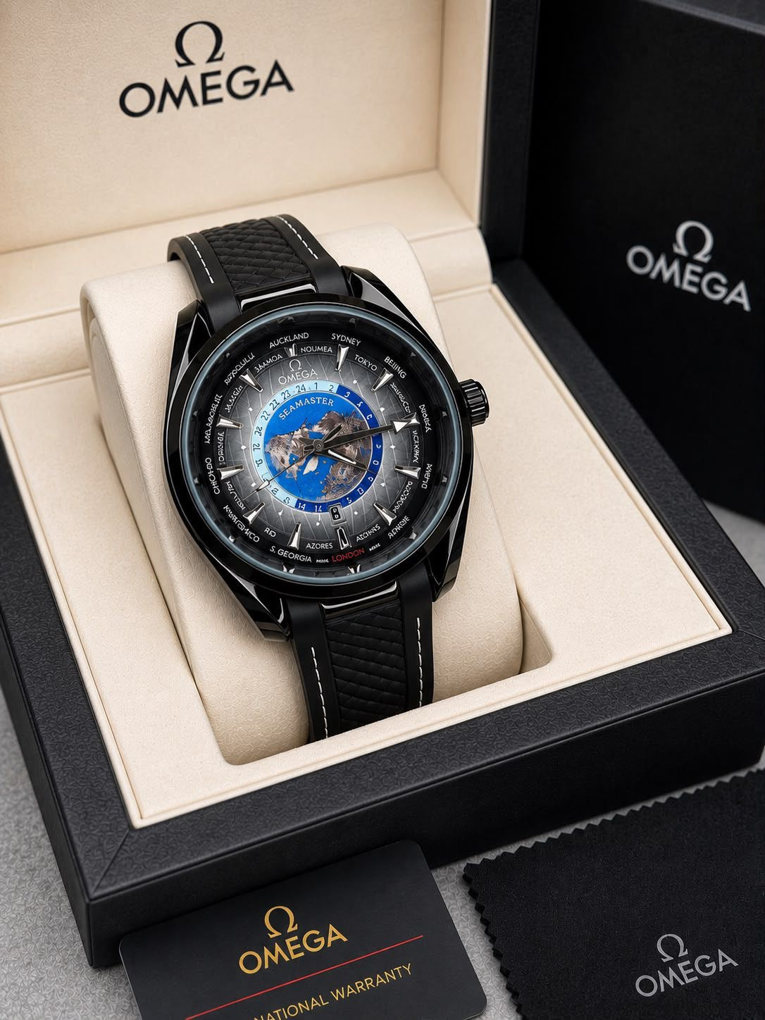 WATCH AQUA TERRA