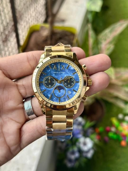 WATCH 136