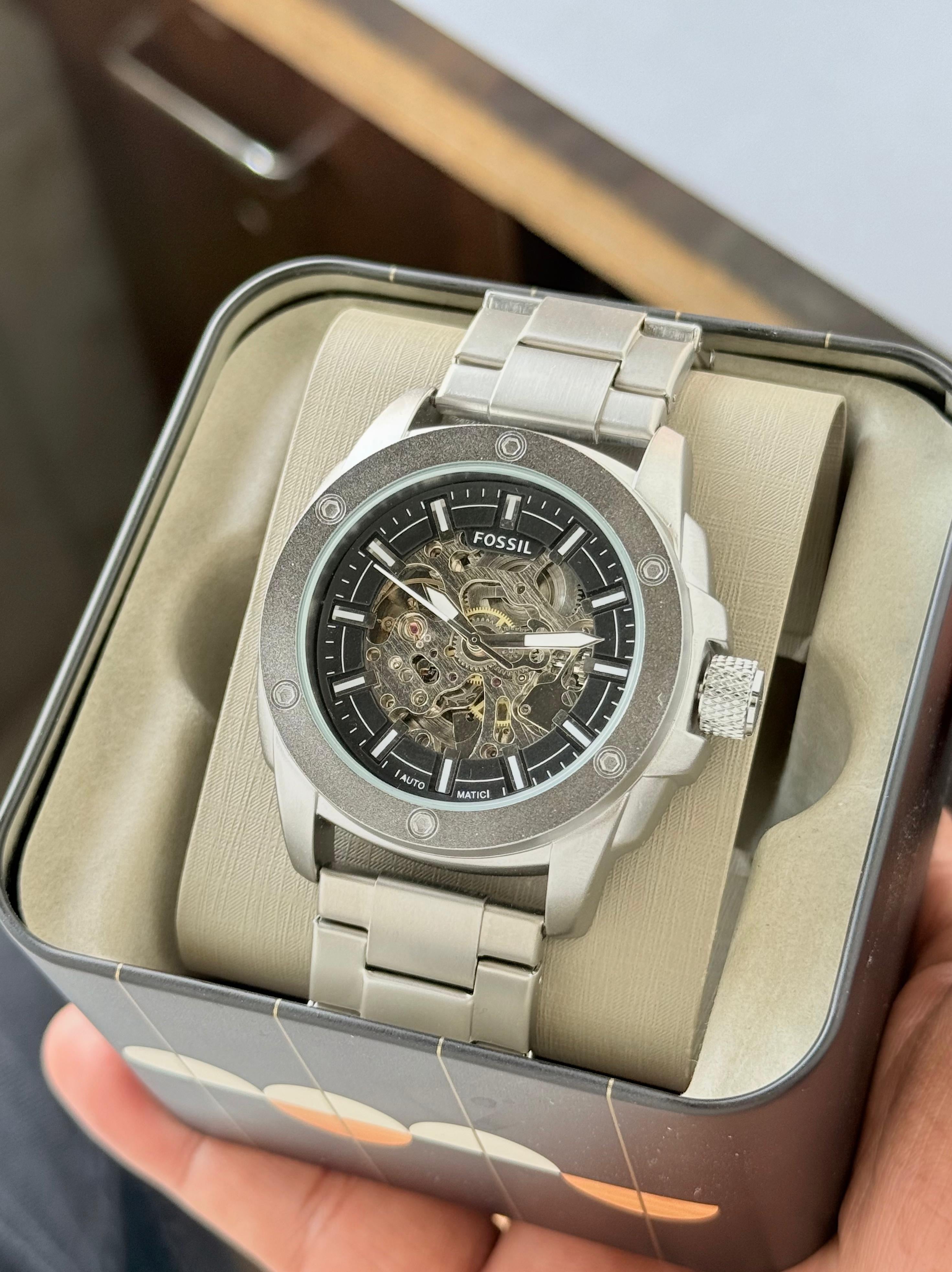WATCH 150