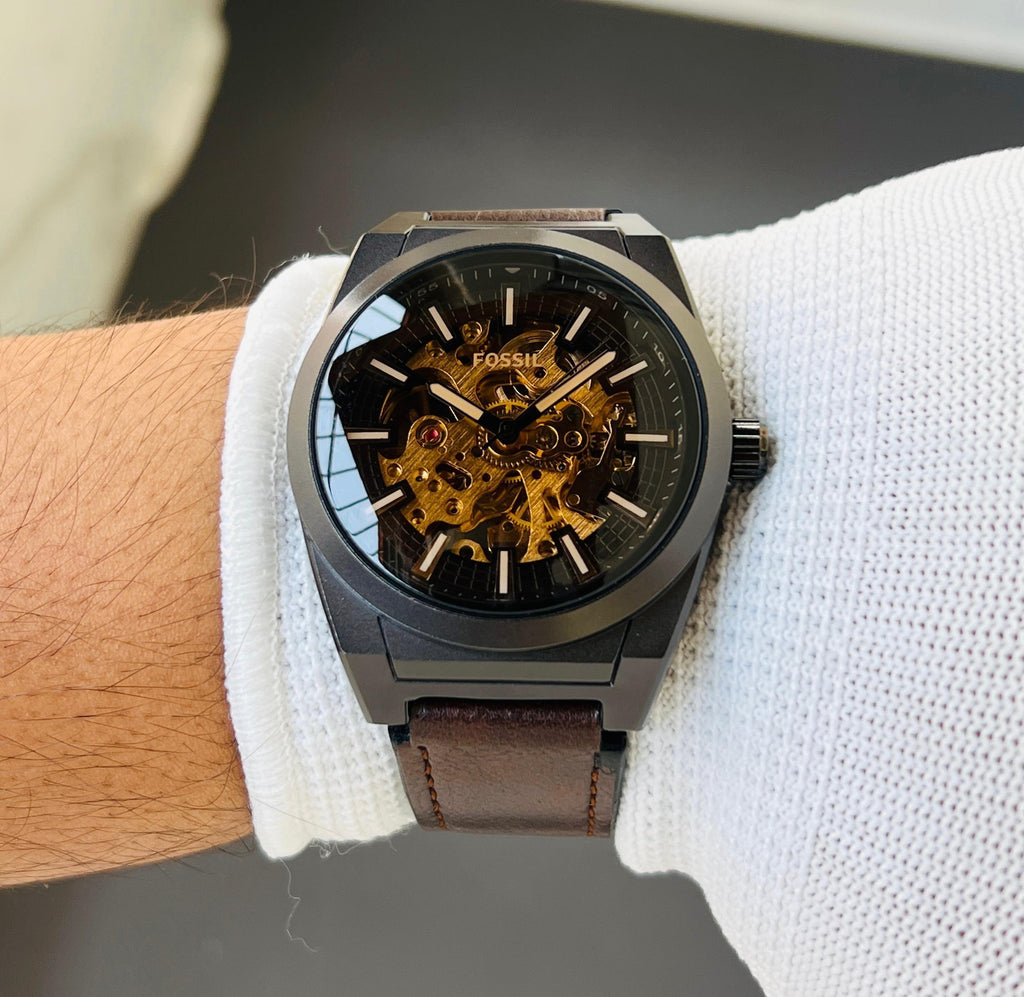 WATCH 125