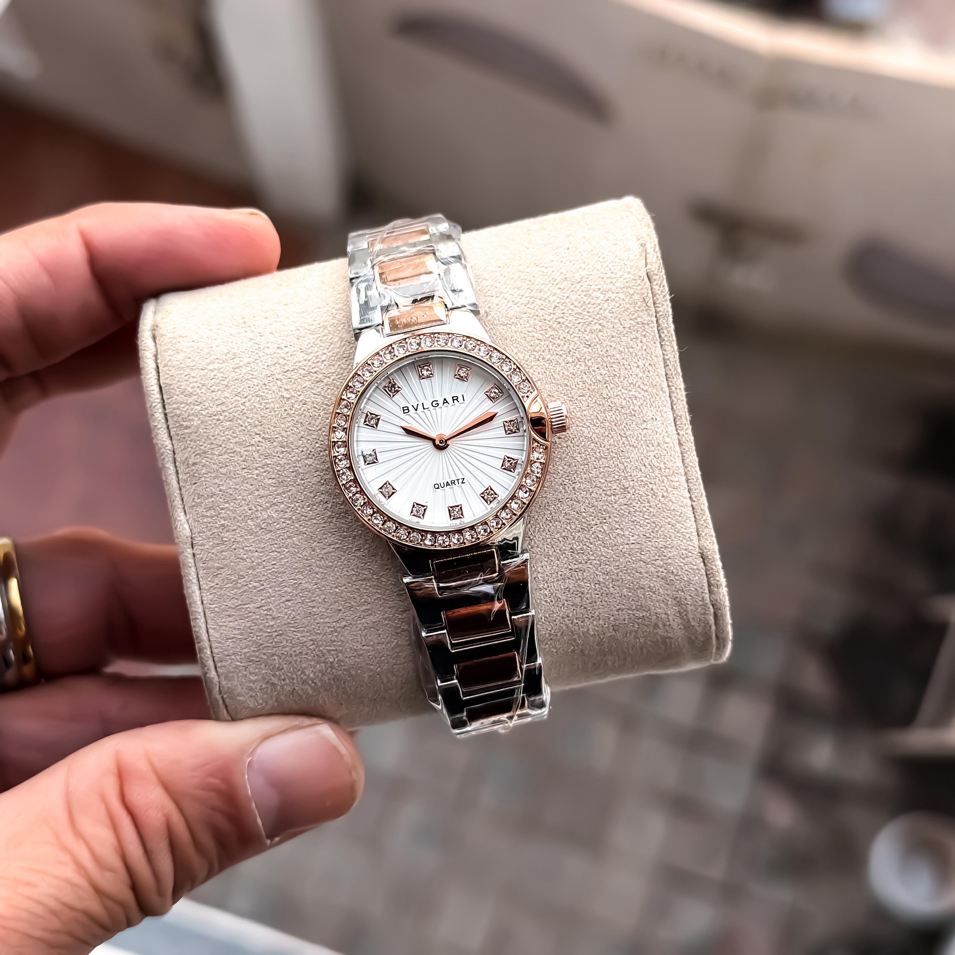 WOMEN WATCH 020
