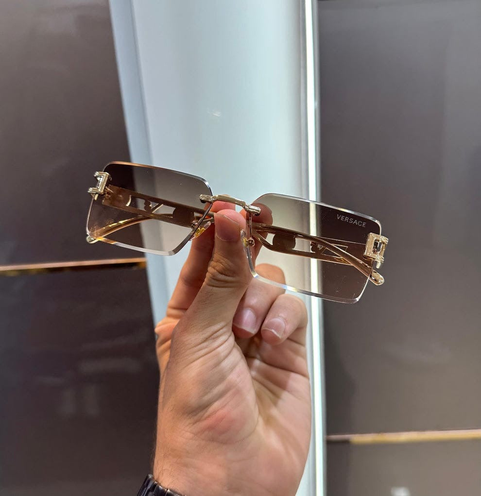 GLASS 1001