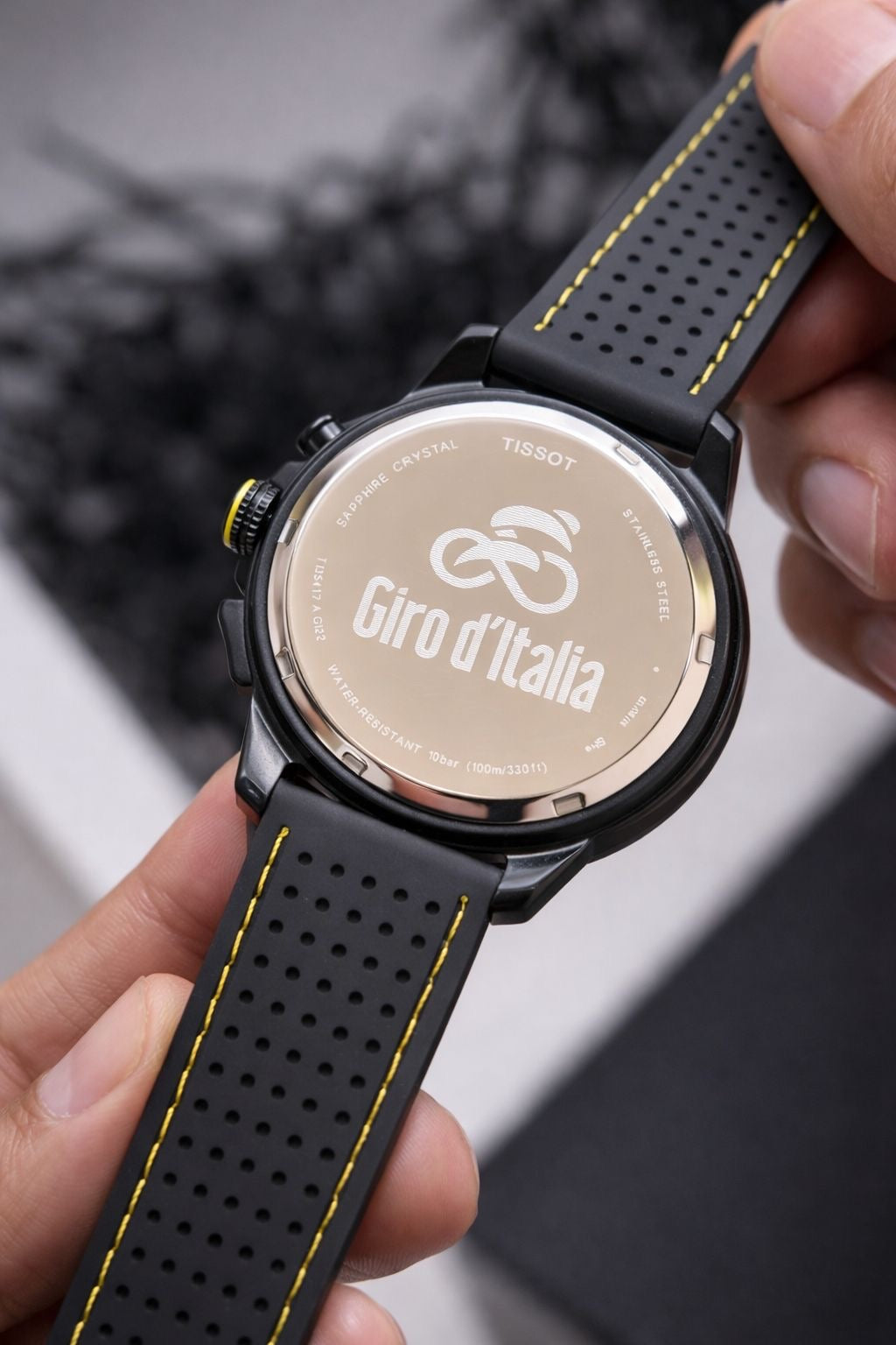 WATCH 185