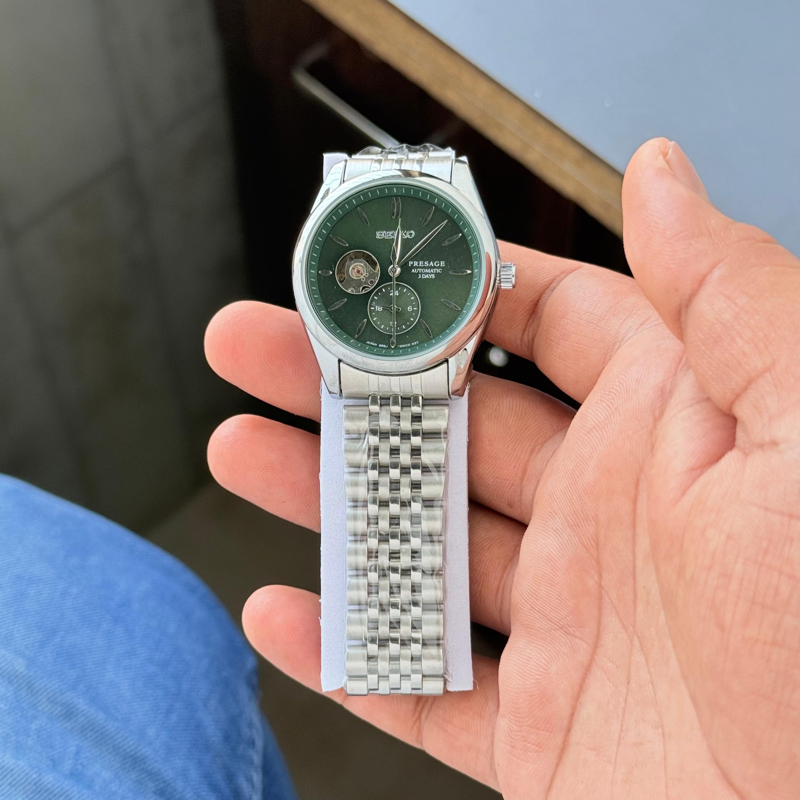 WATCH 080