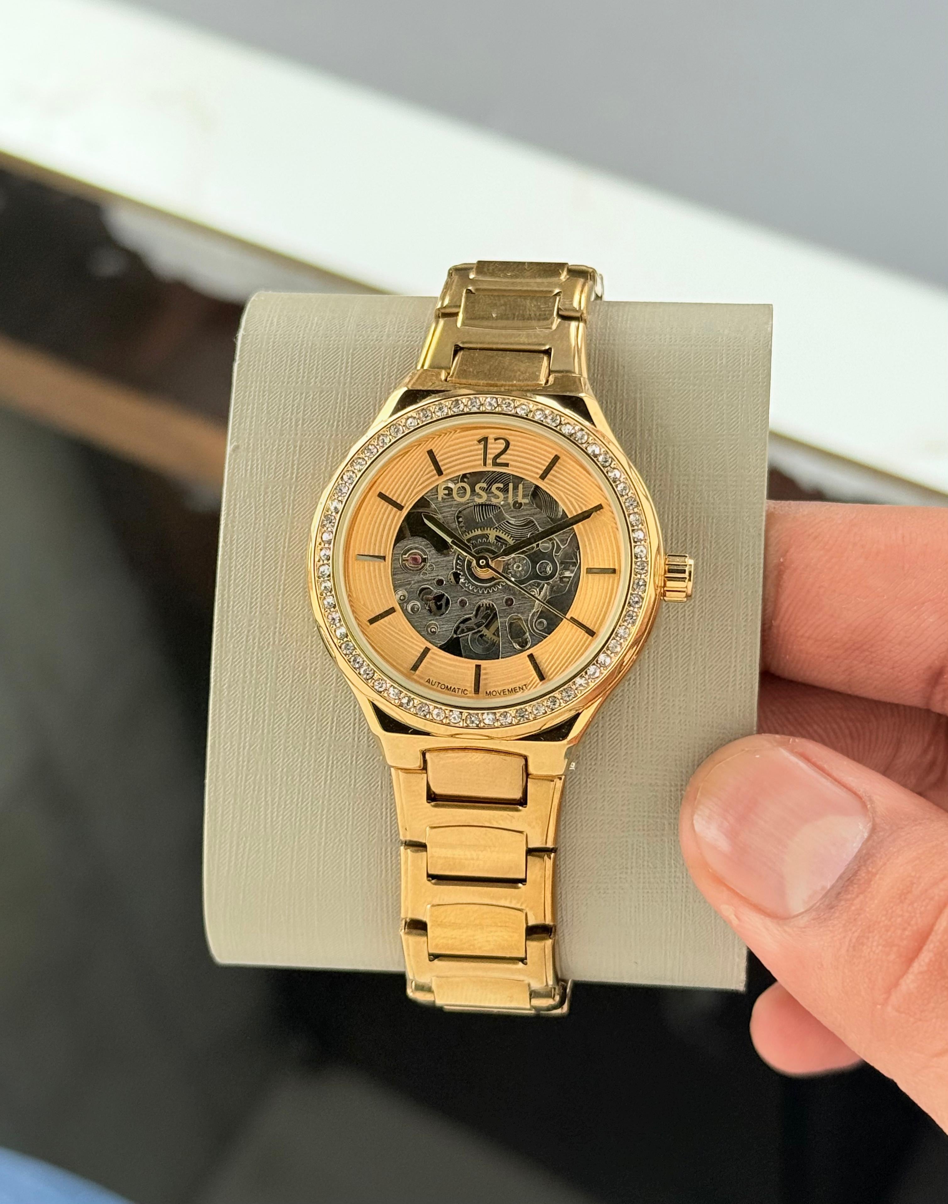 WOMEN WATCH 036