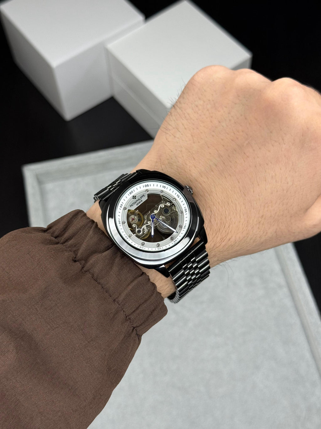 WATCH AUTOMATIC 205