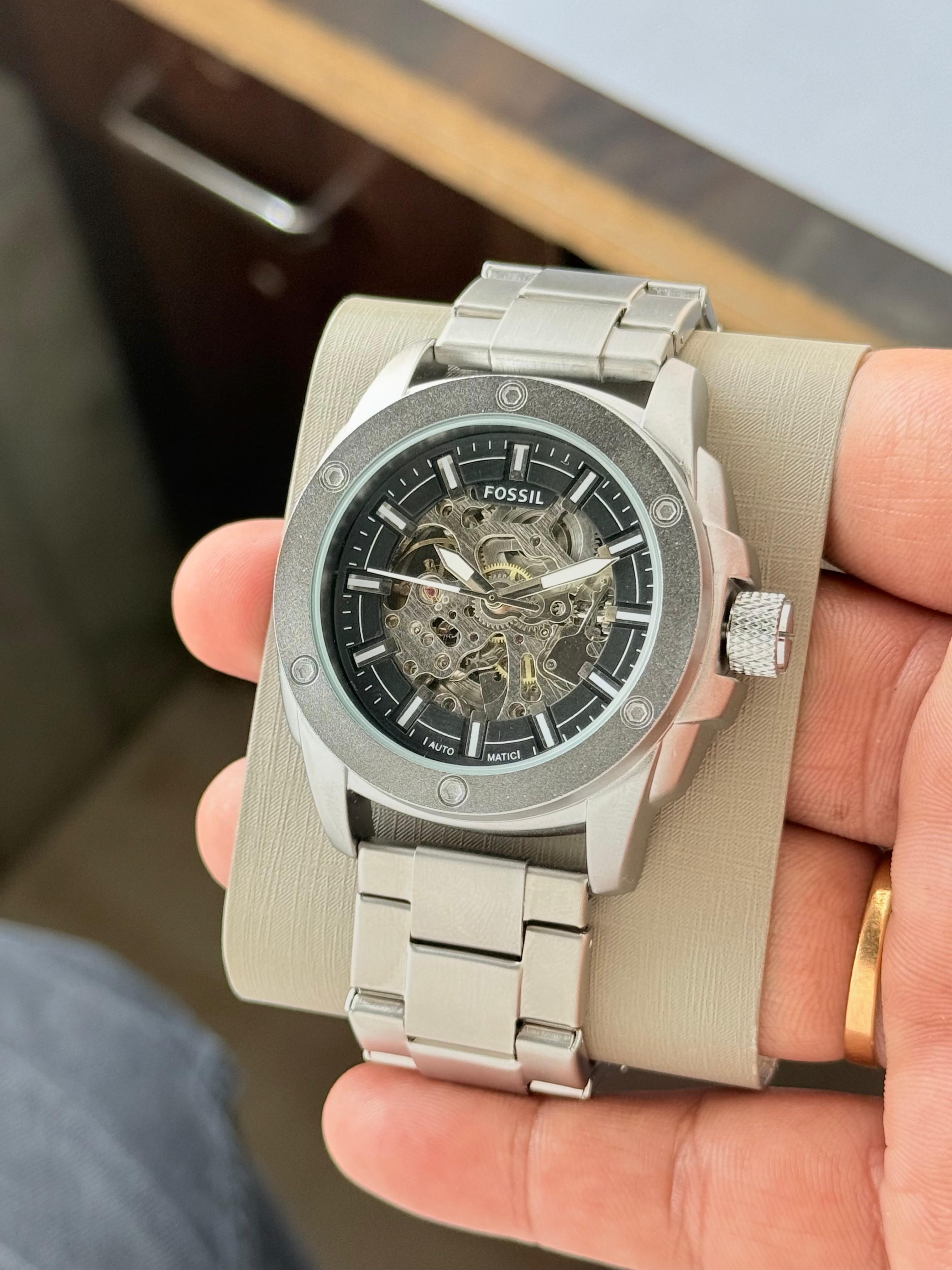 WATCH 150