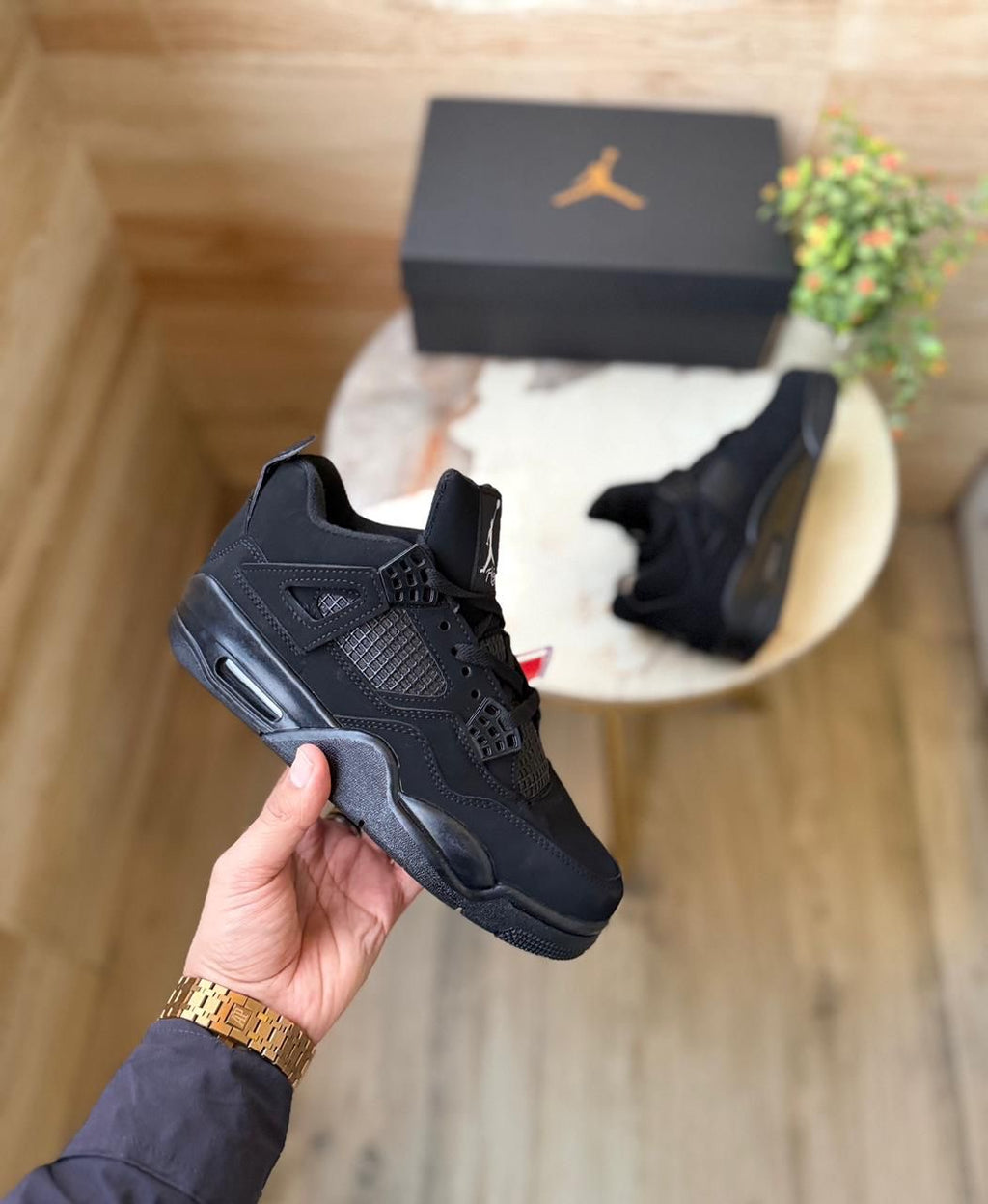 RETRO 4 BLACK CAT
