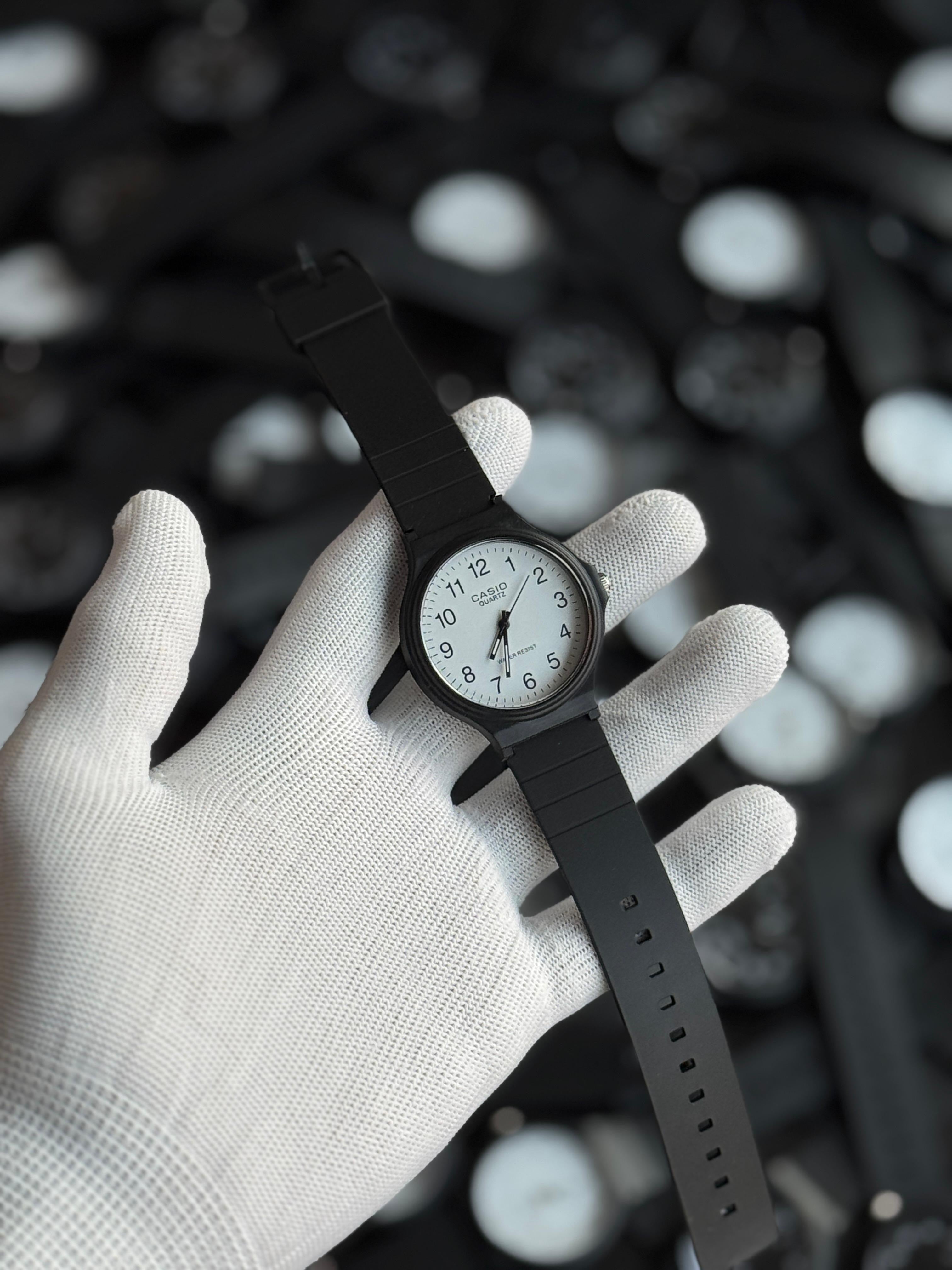 WATCH 134