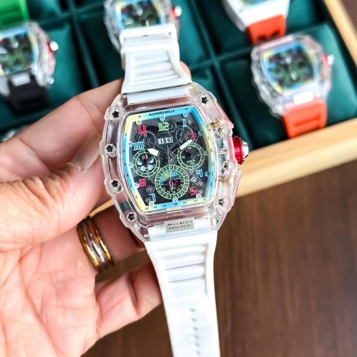 WATCH 043