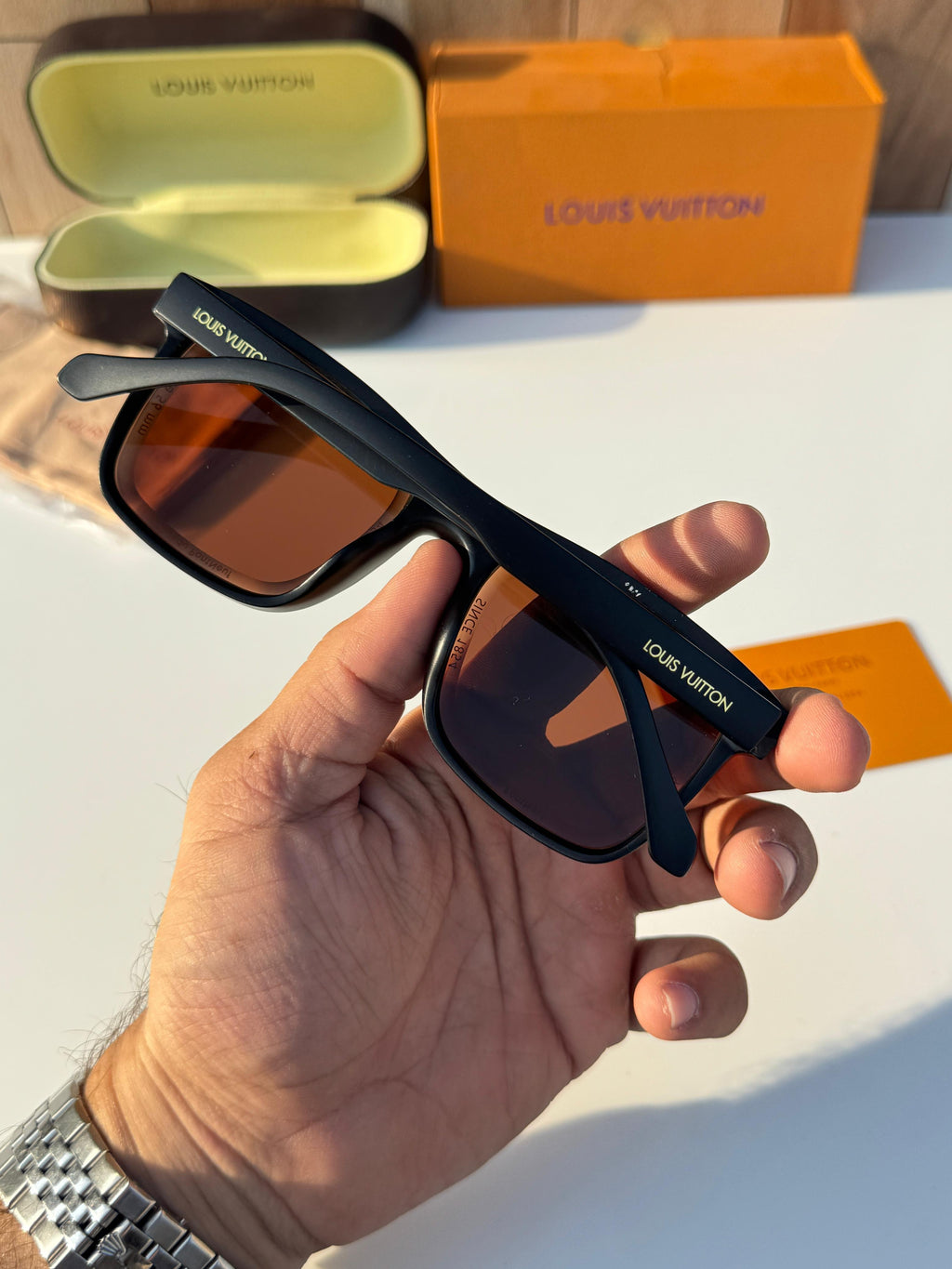 GLASS 6001