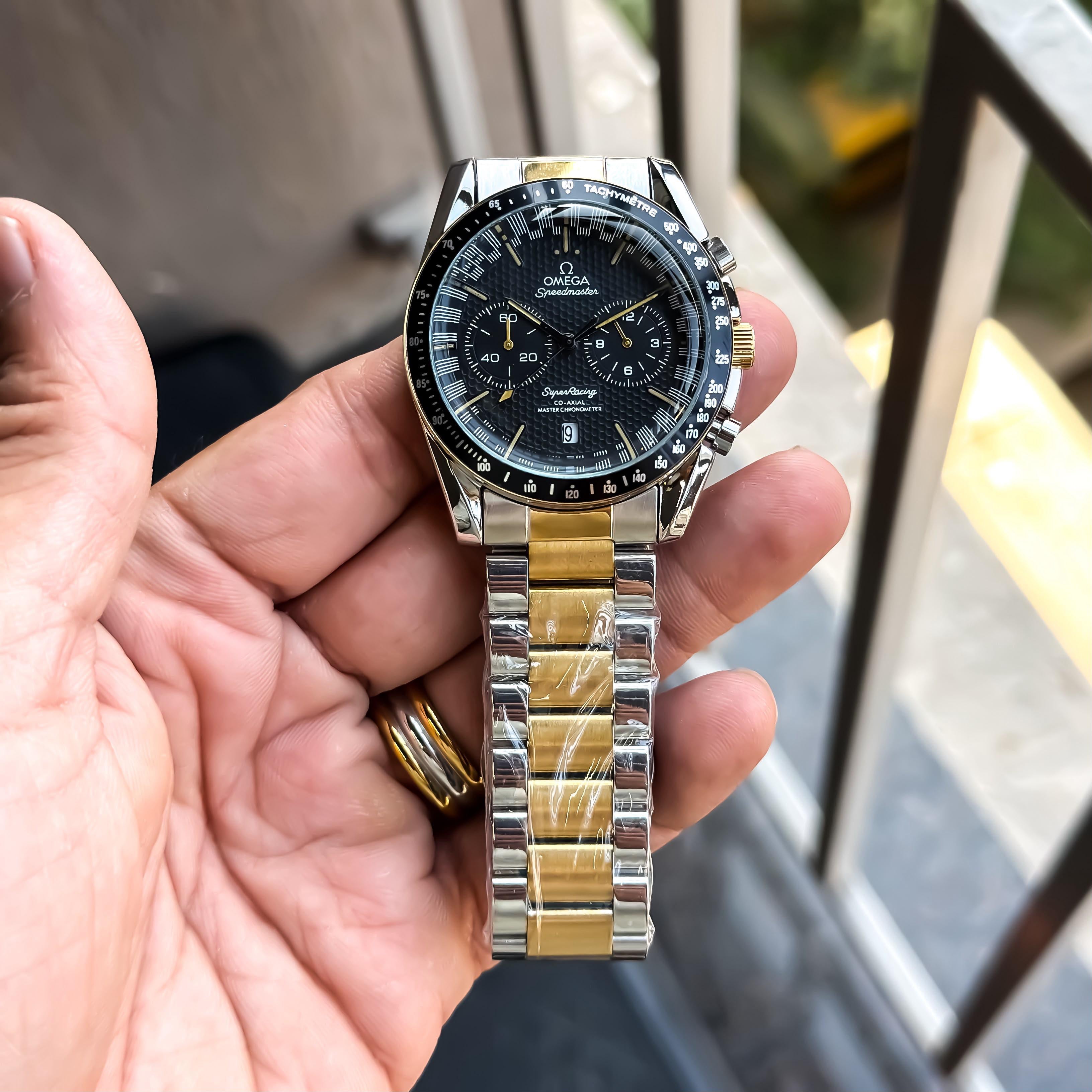 WATCH SPEEDMASTER