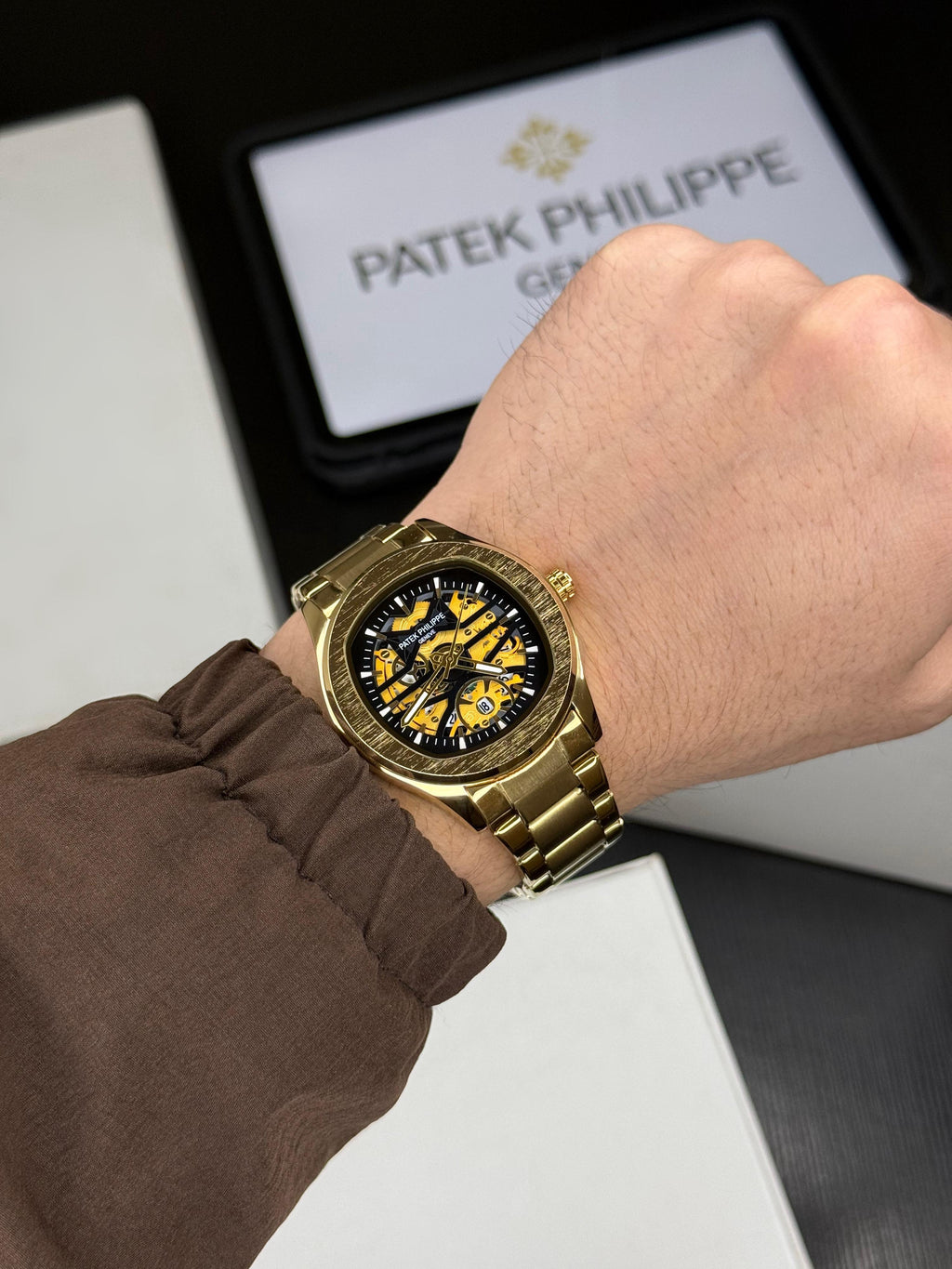 WATCH 097