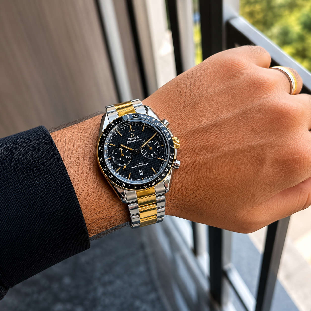 WATCH SPEEDMASTER