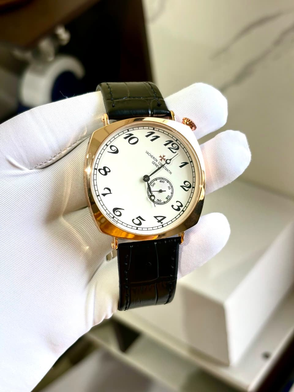 WATCH VINTAGE