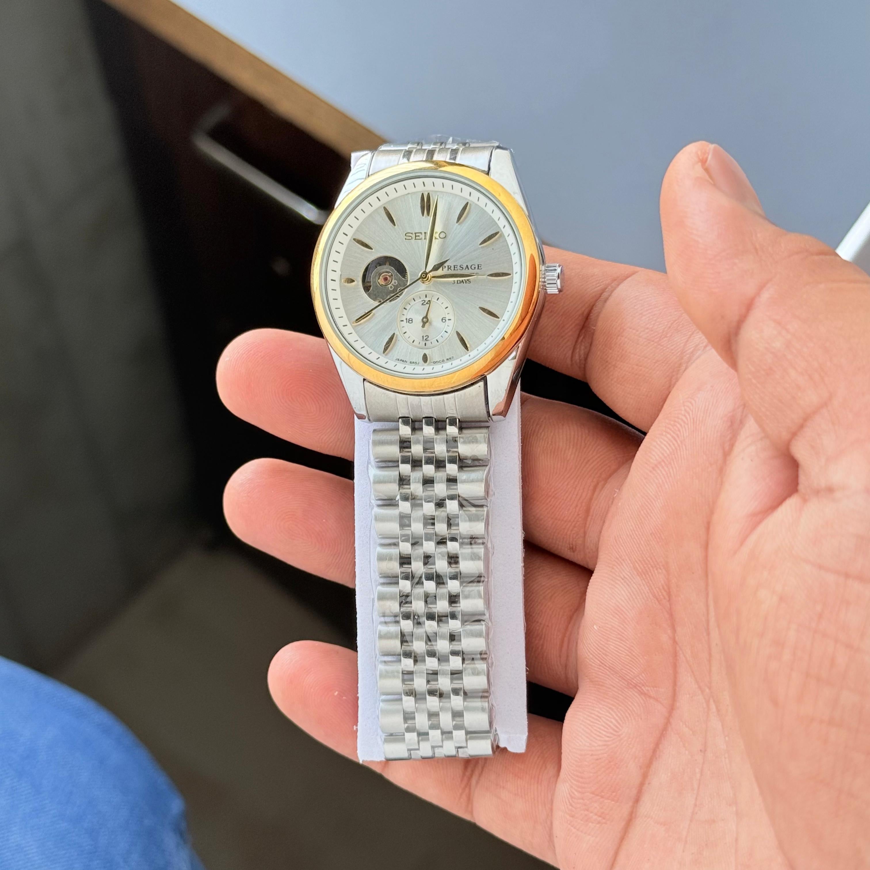 WATCH 080