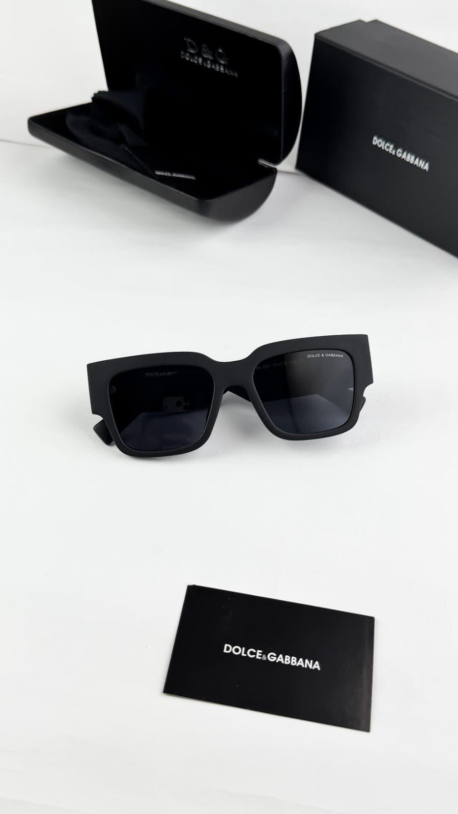 GLASS D&G 1