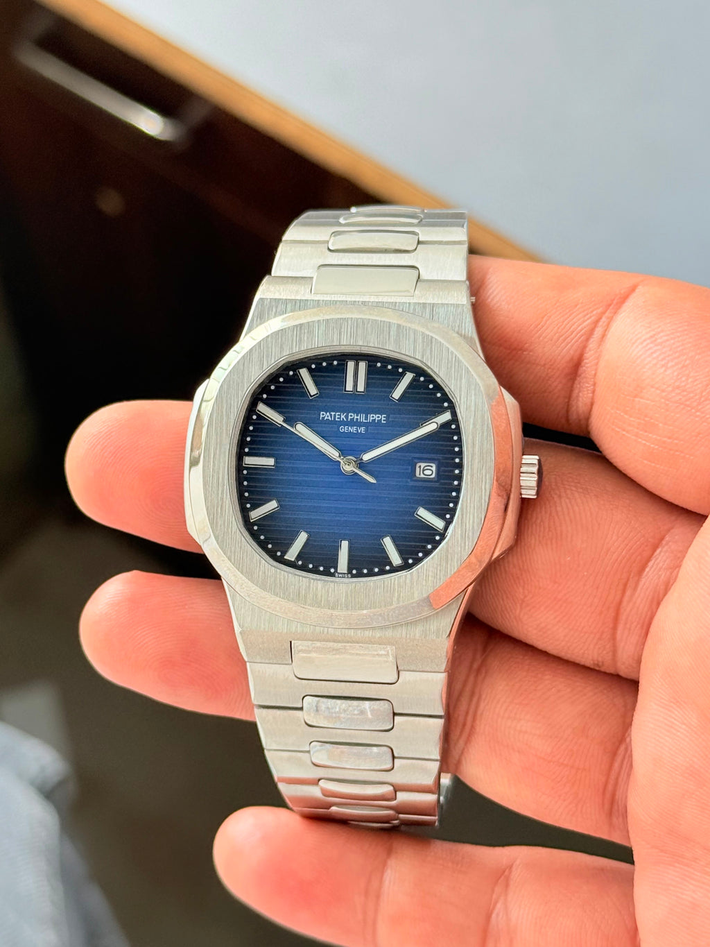 WATCH PATEK NAUTILUS