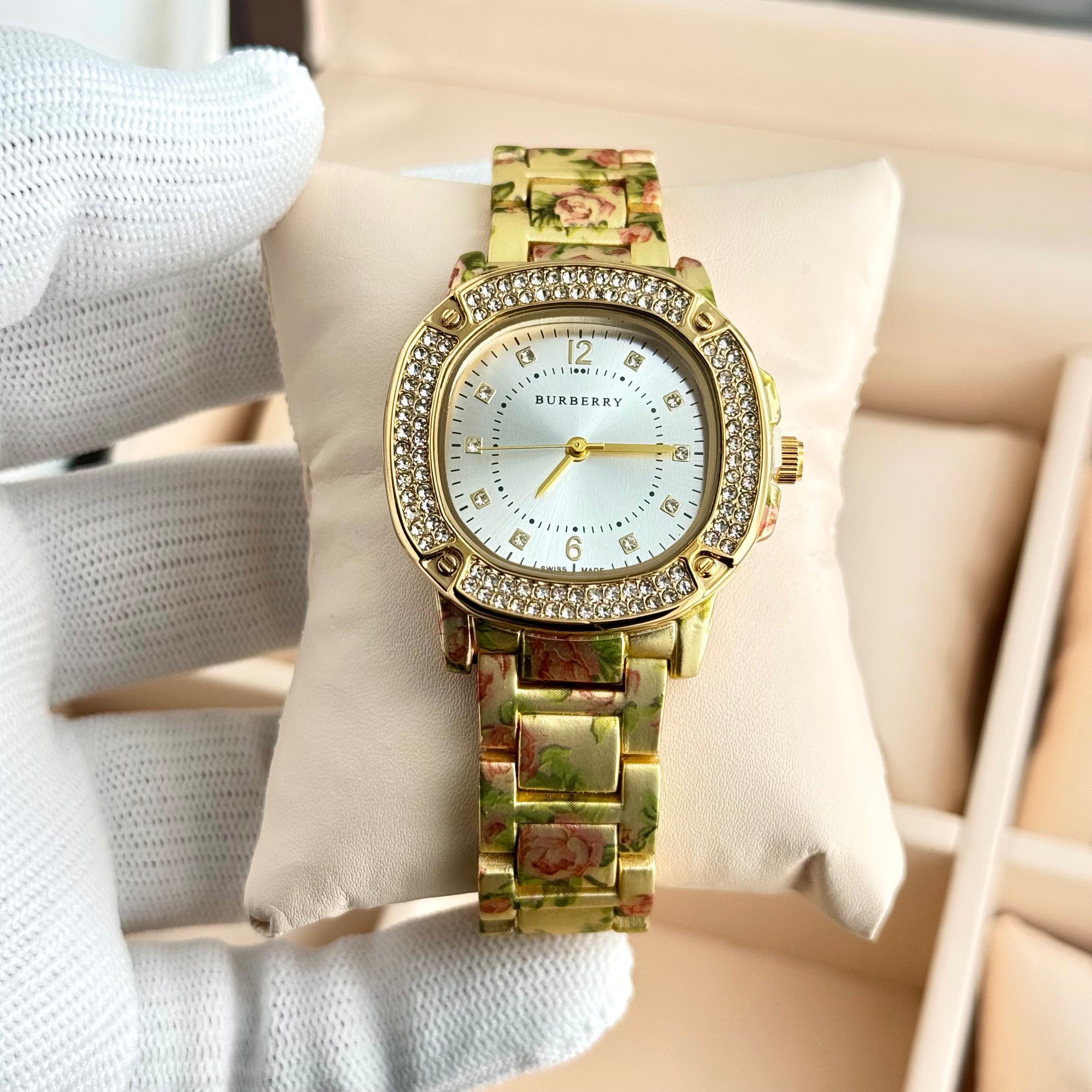 WOMEN WATCH 047