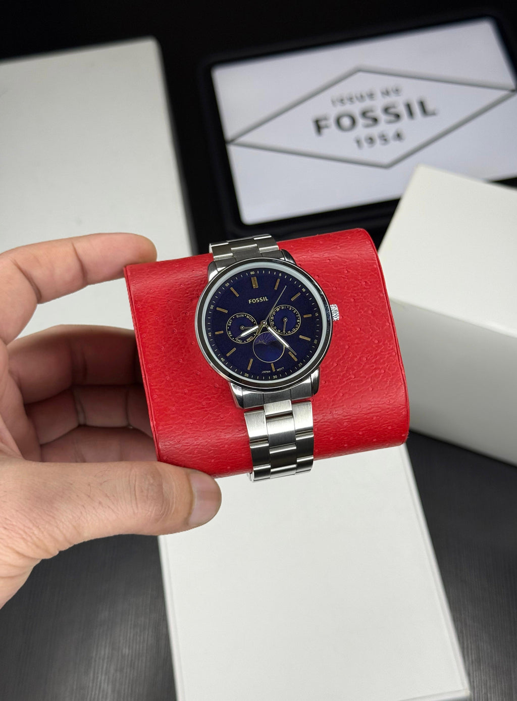 WATCH NEUTRA 130