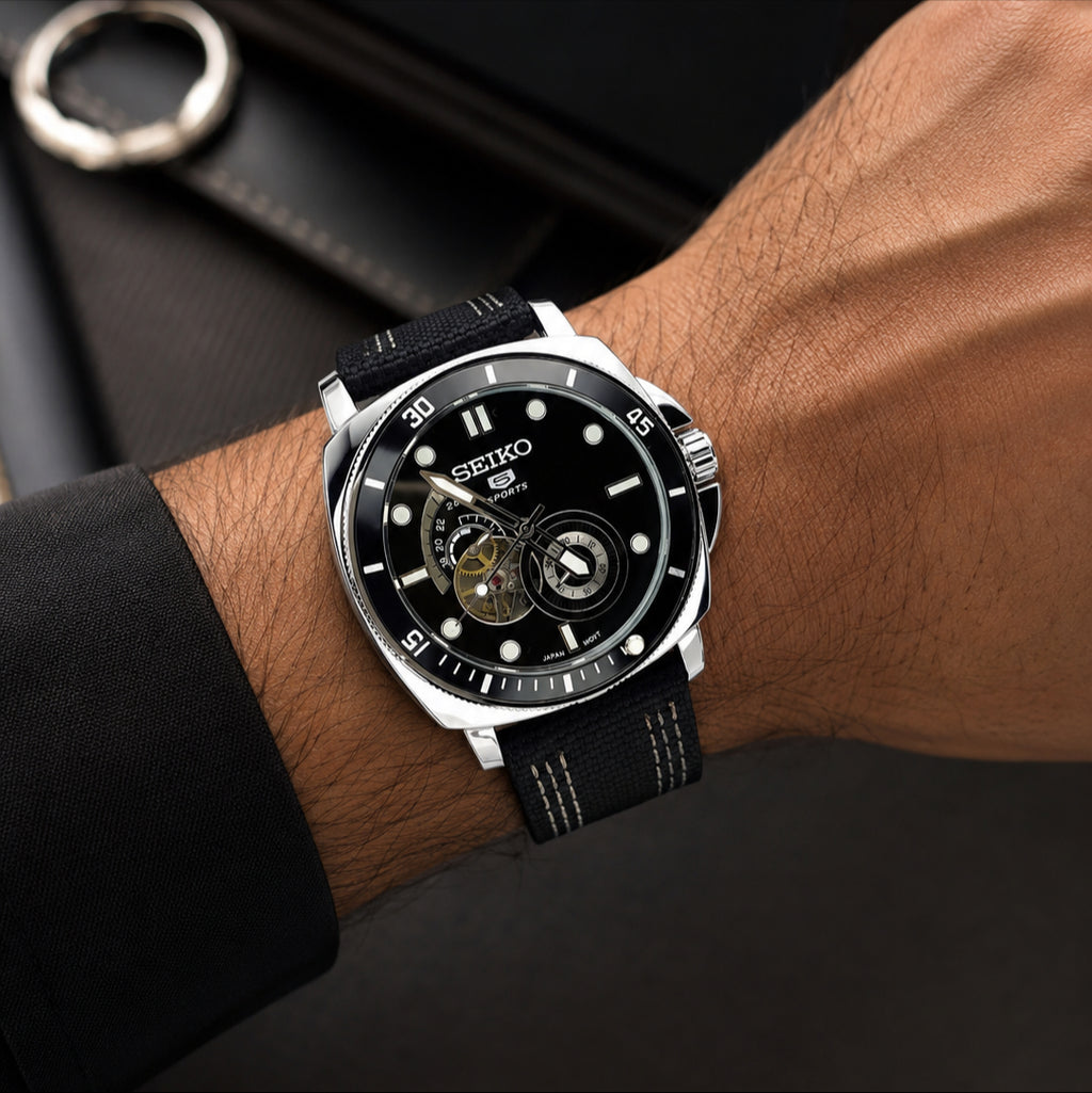 WATCH AUTOMATIC