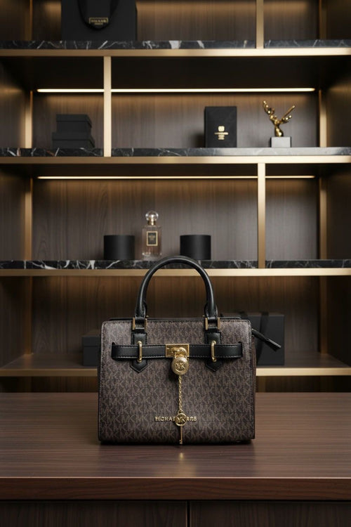 BAG 007