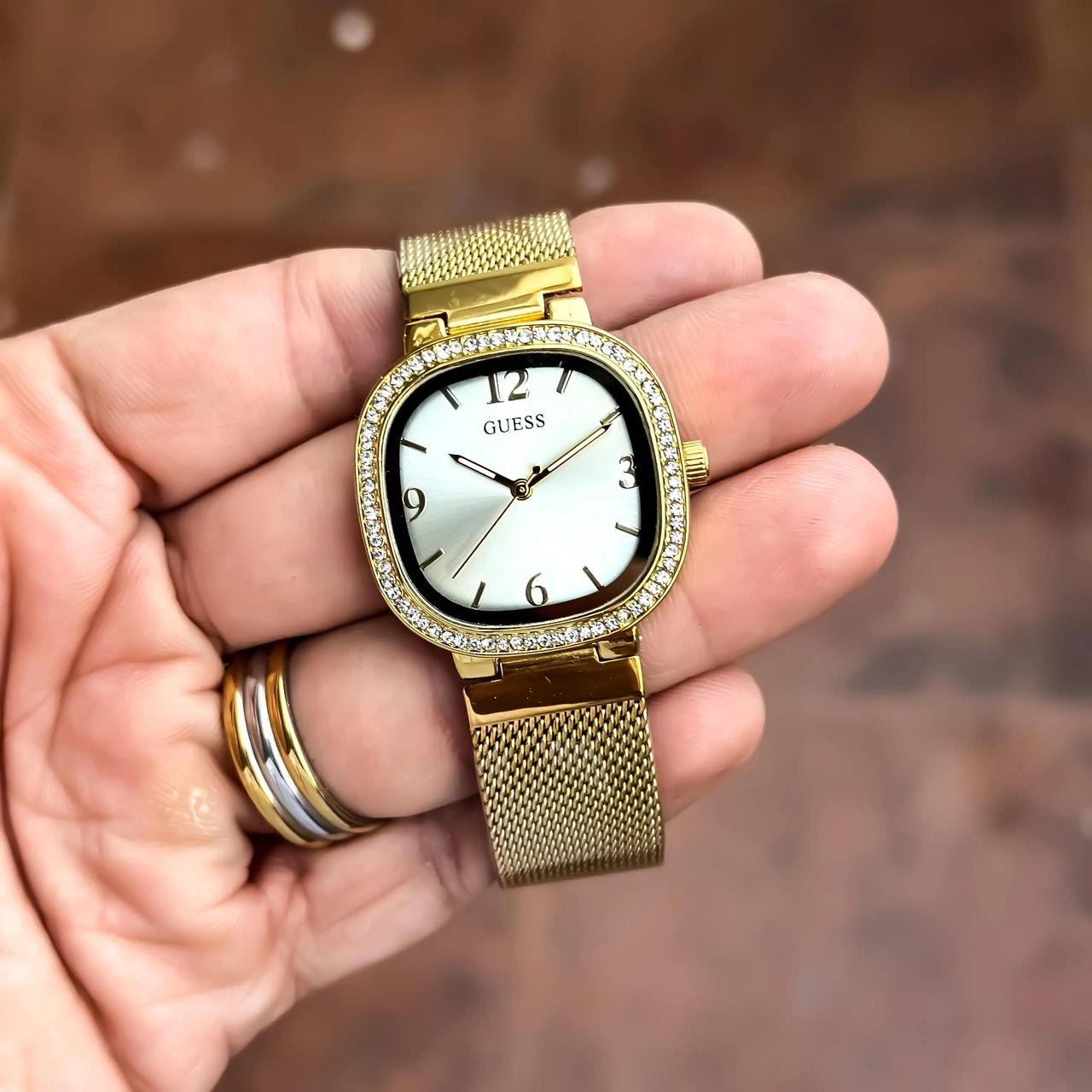 WOMEN WATCH 028