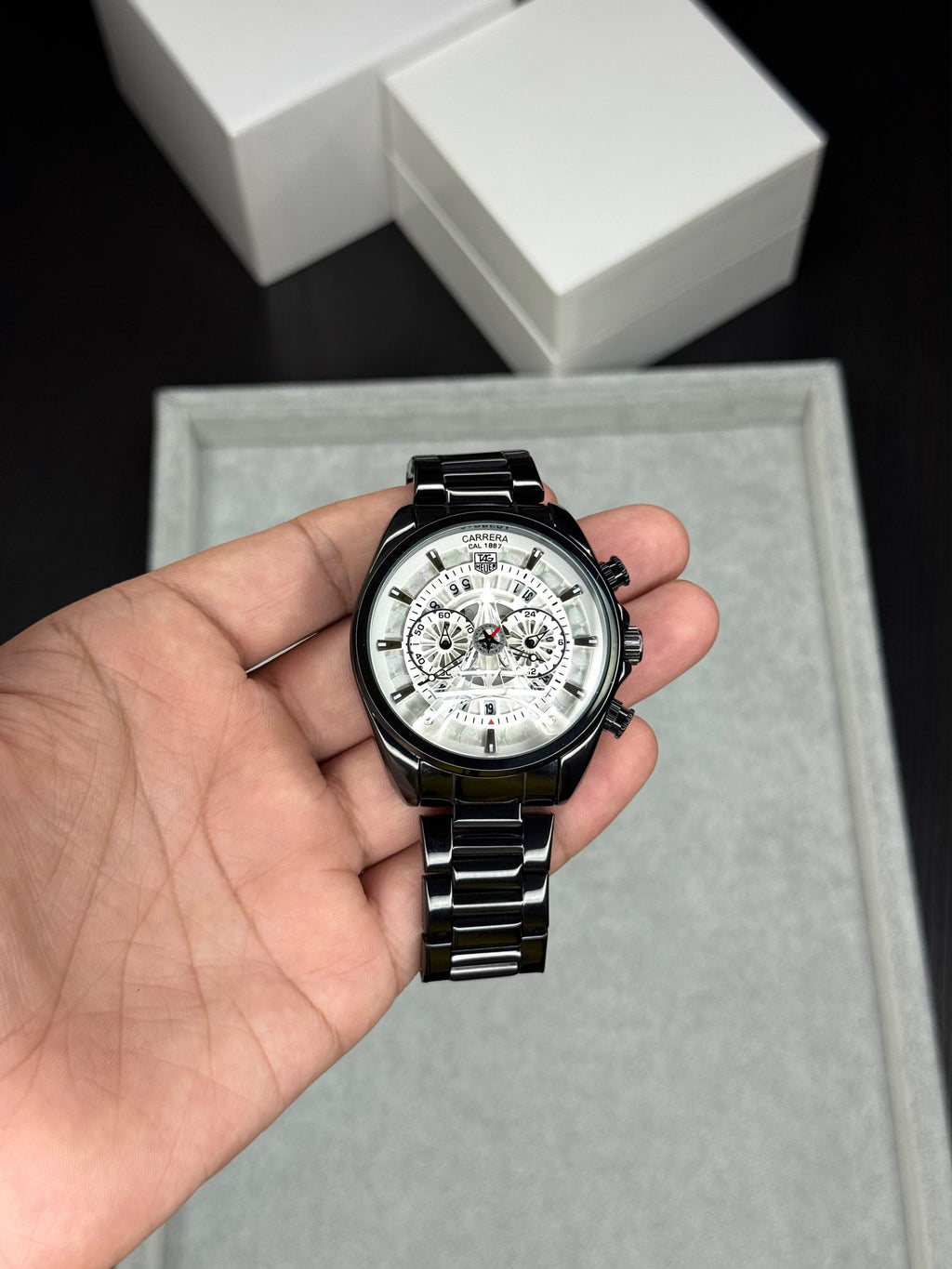 WATCH EIFFLE TOWER