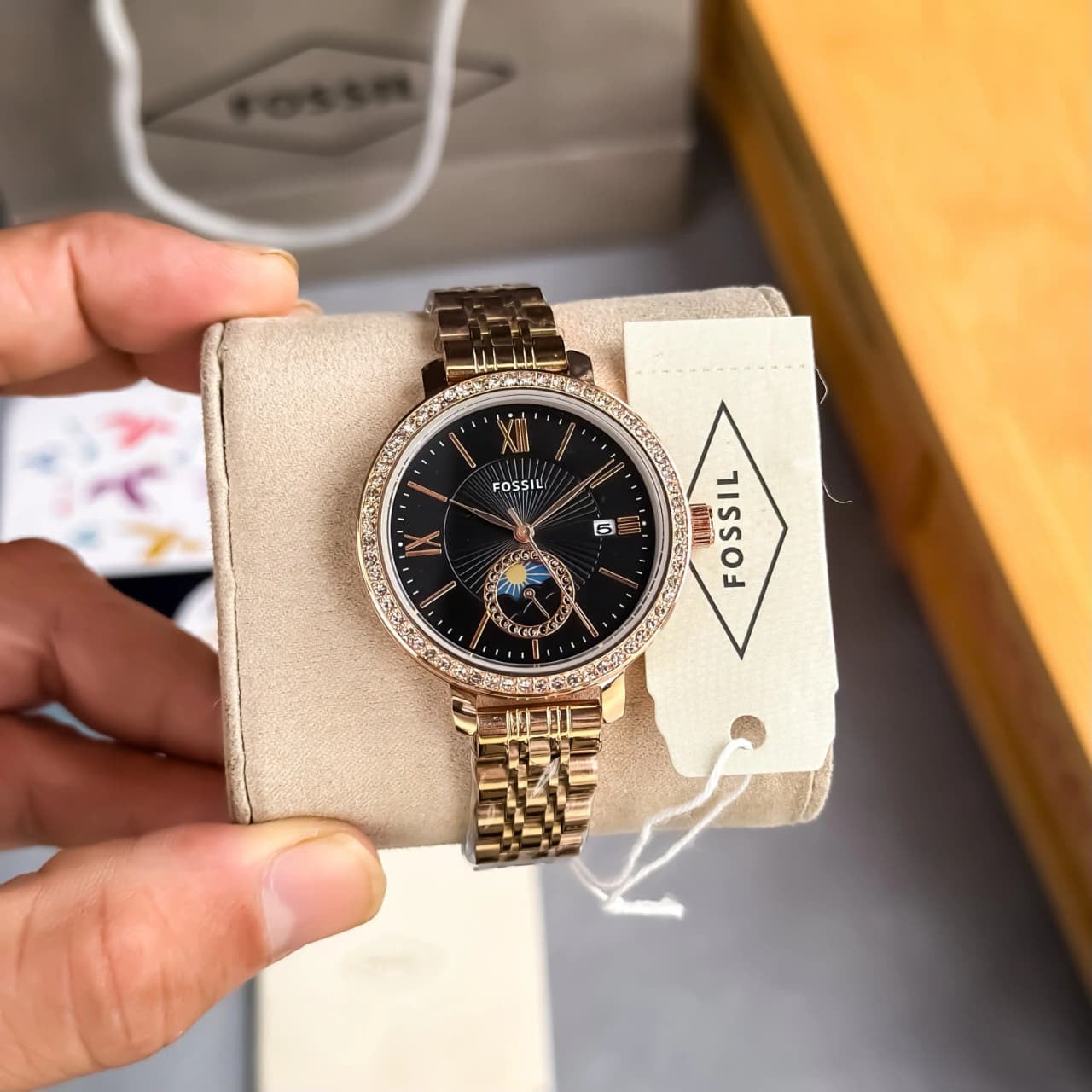 WOMEN WATCH F4