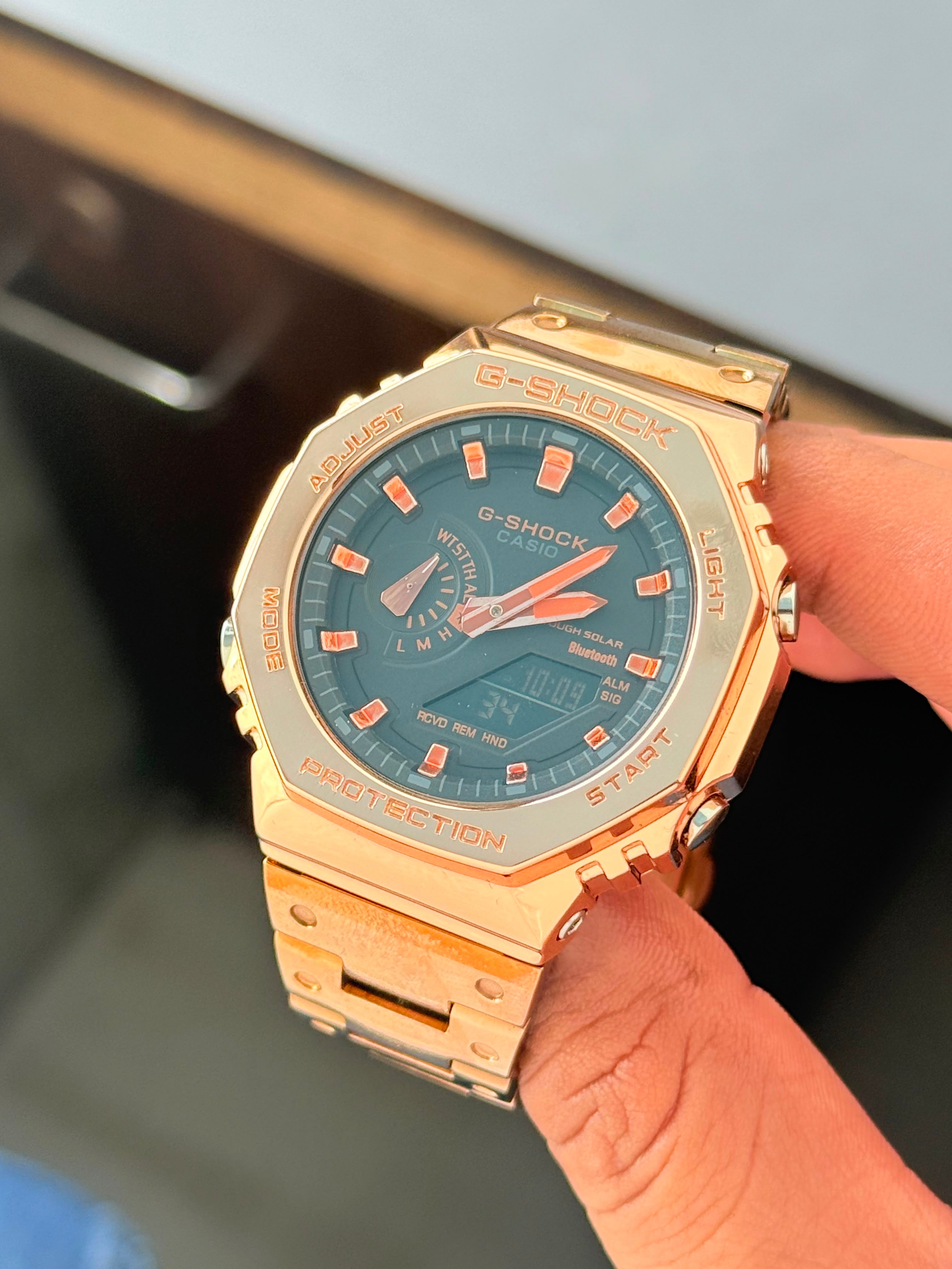WATCH GM-2100YMG