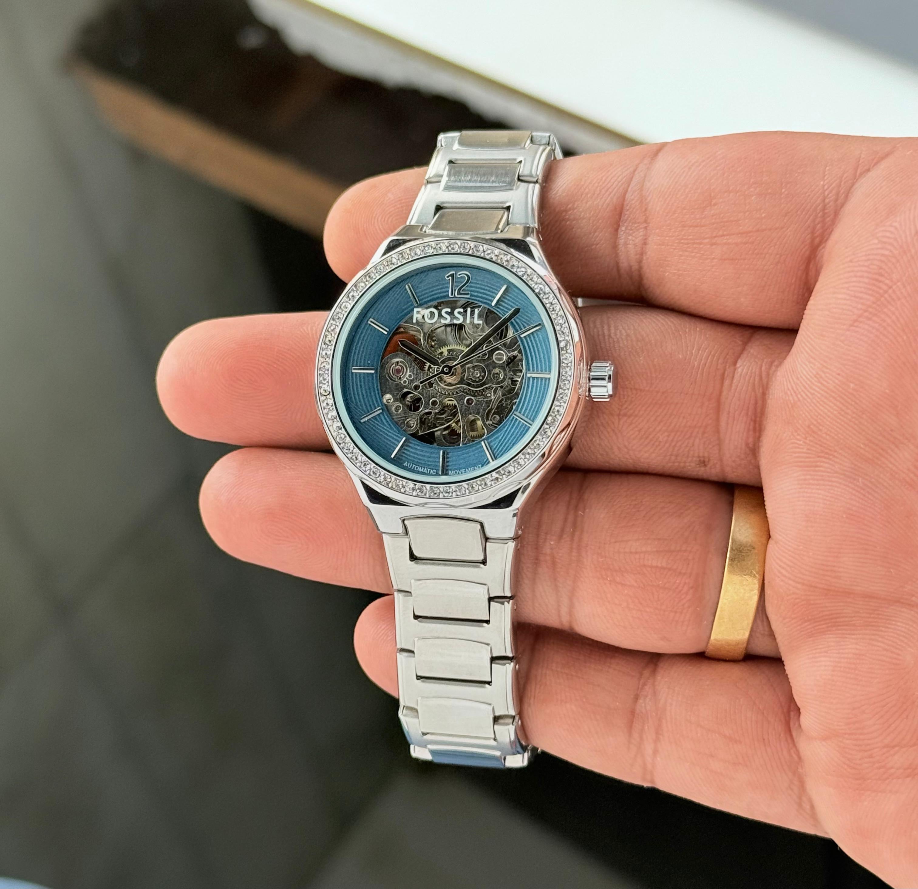 WOMEN WATCH 030