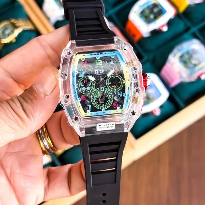 WATCH 043