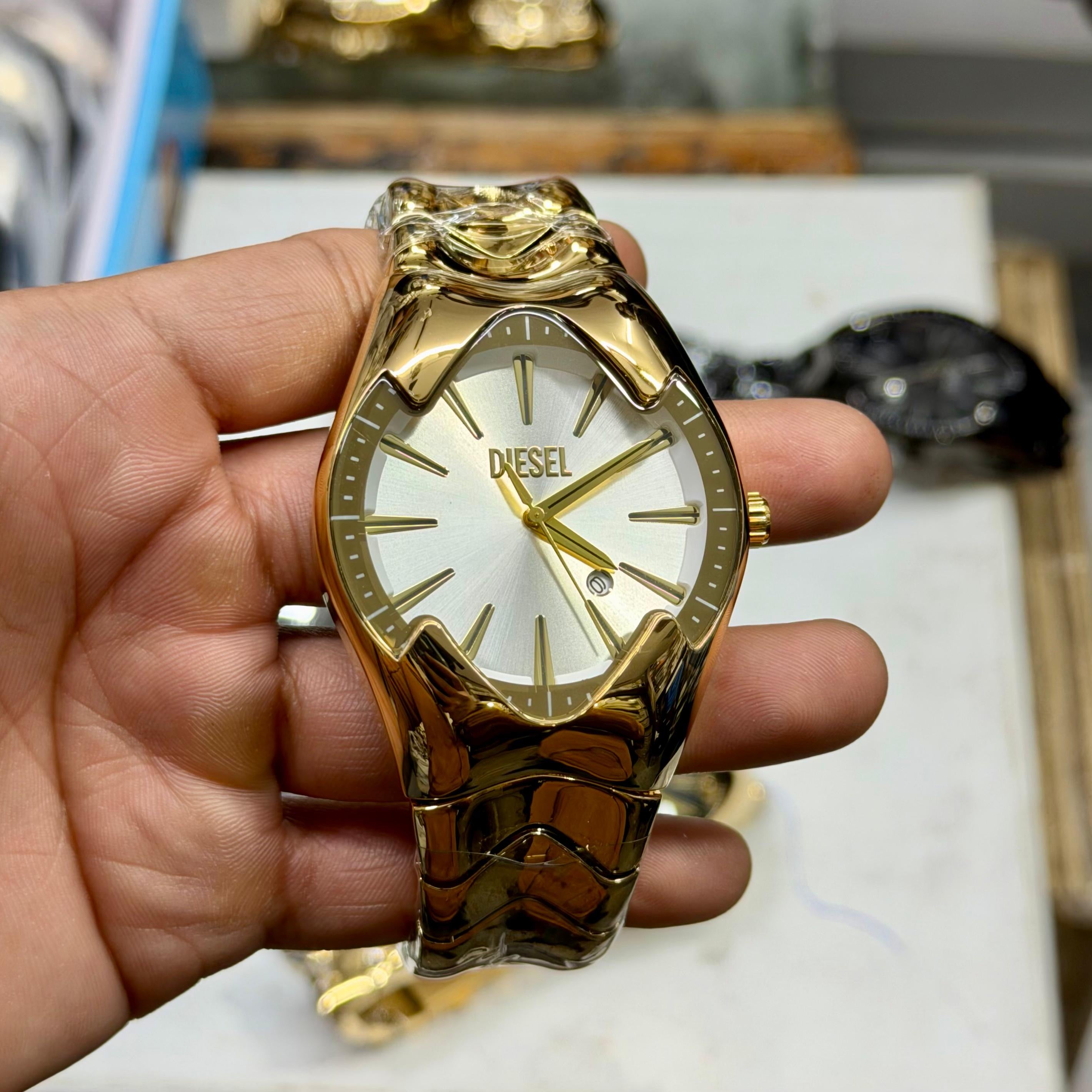 WATCH DZ4659