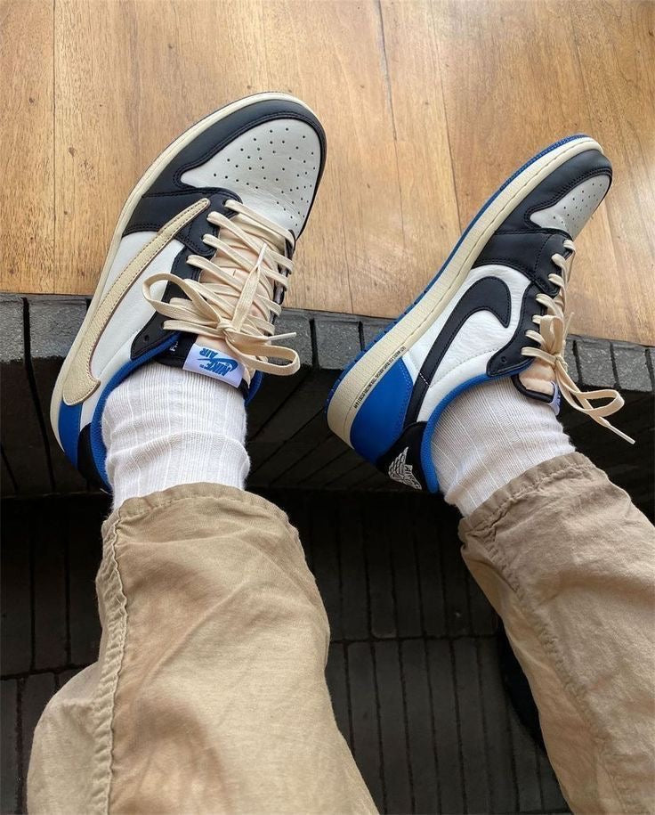 RETRO 1 TRAVIS SCOTT FRAGMENT