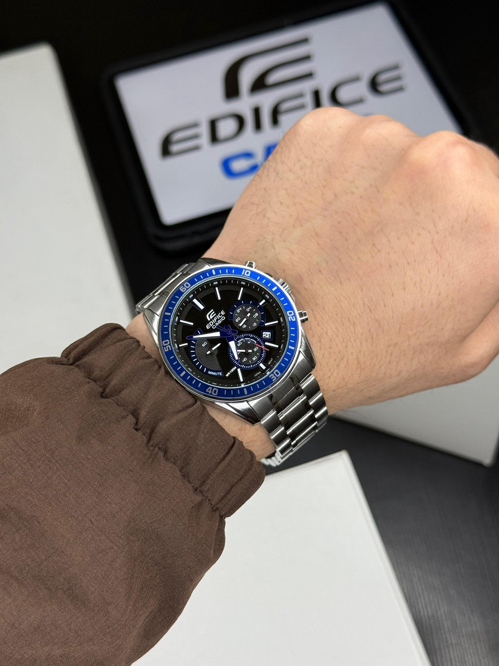 WATCH 088