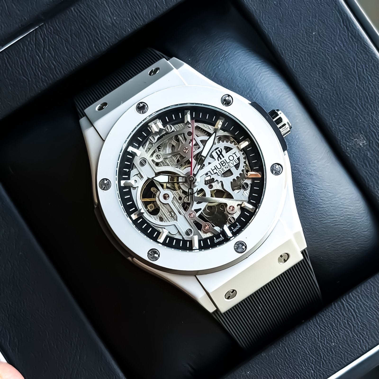 WATCH AUTOMATIC 163