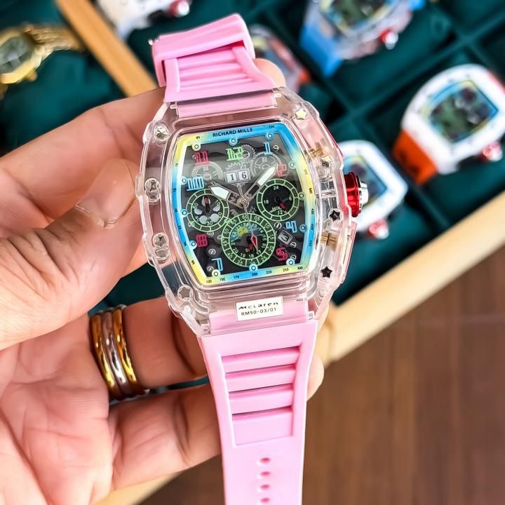 WATCH 043