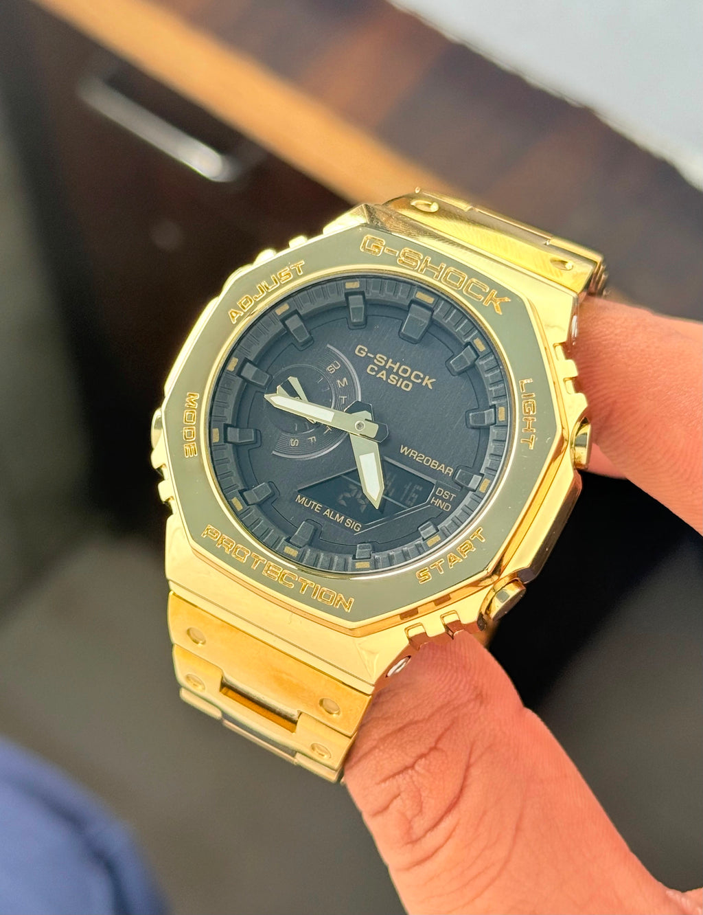 WATCH GM-2100YMG