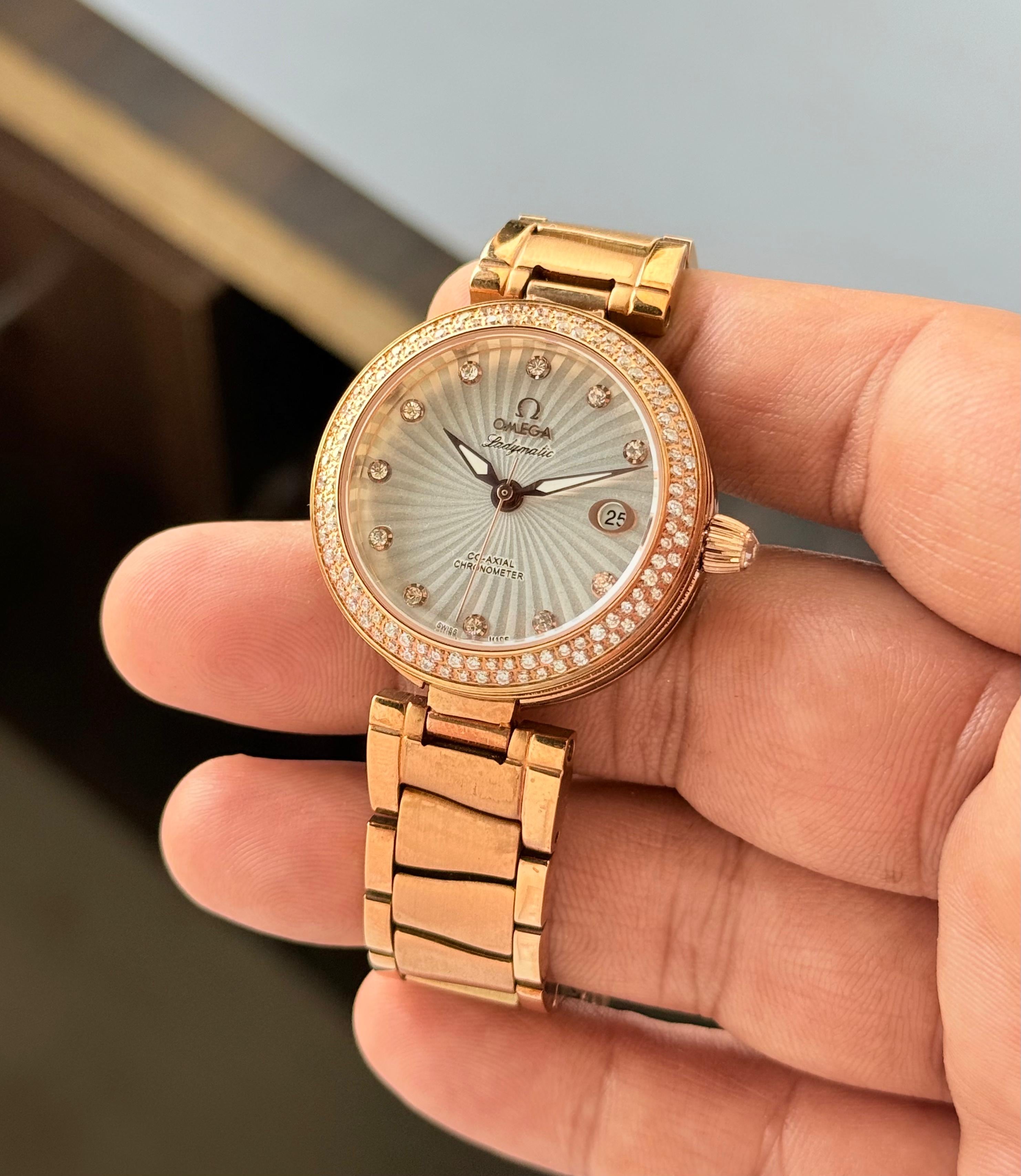WOMEN WATCH 010