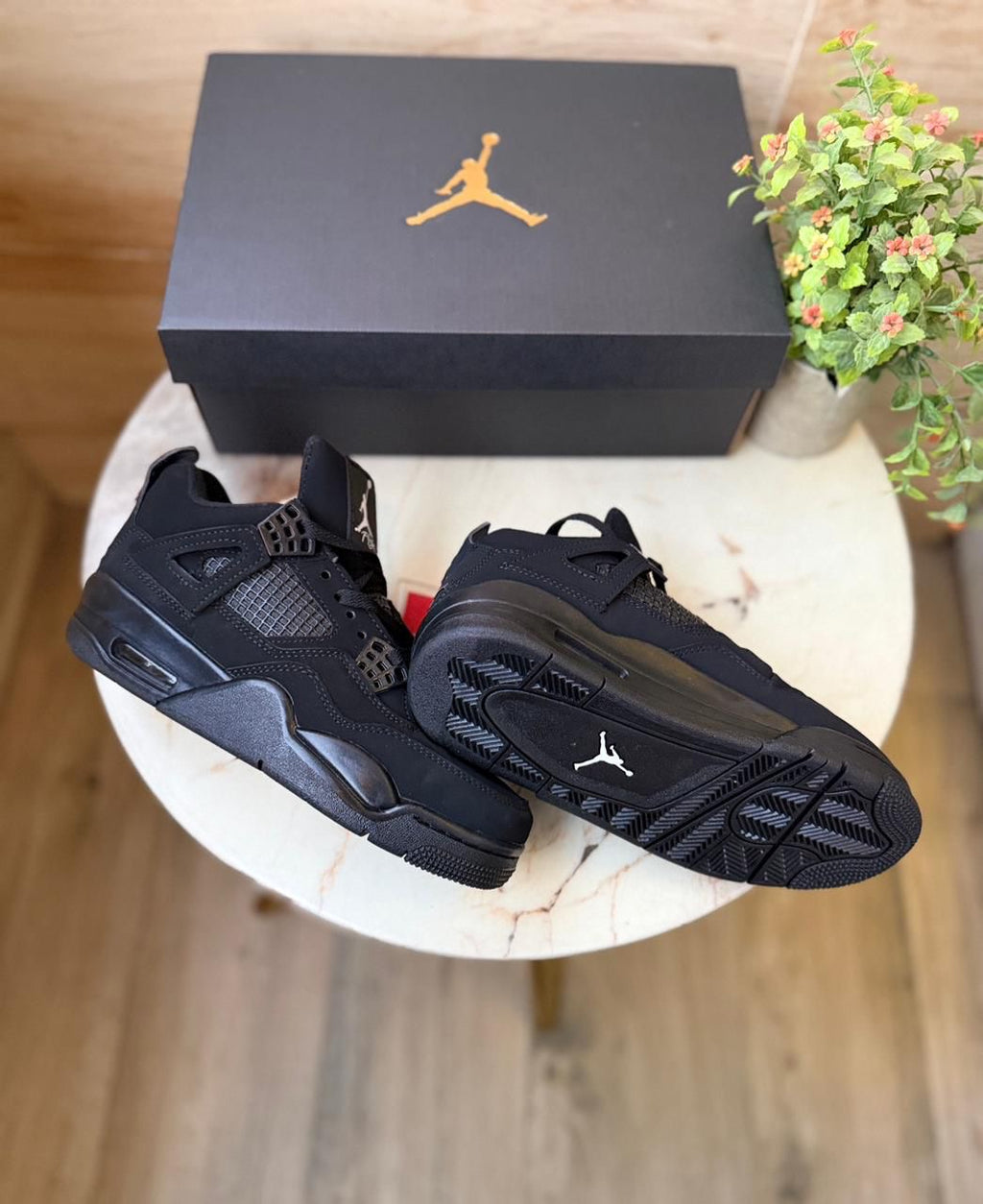 RETRO 4 BLACK CAT