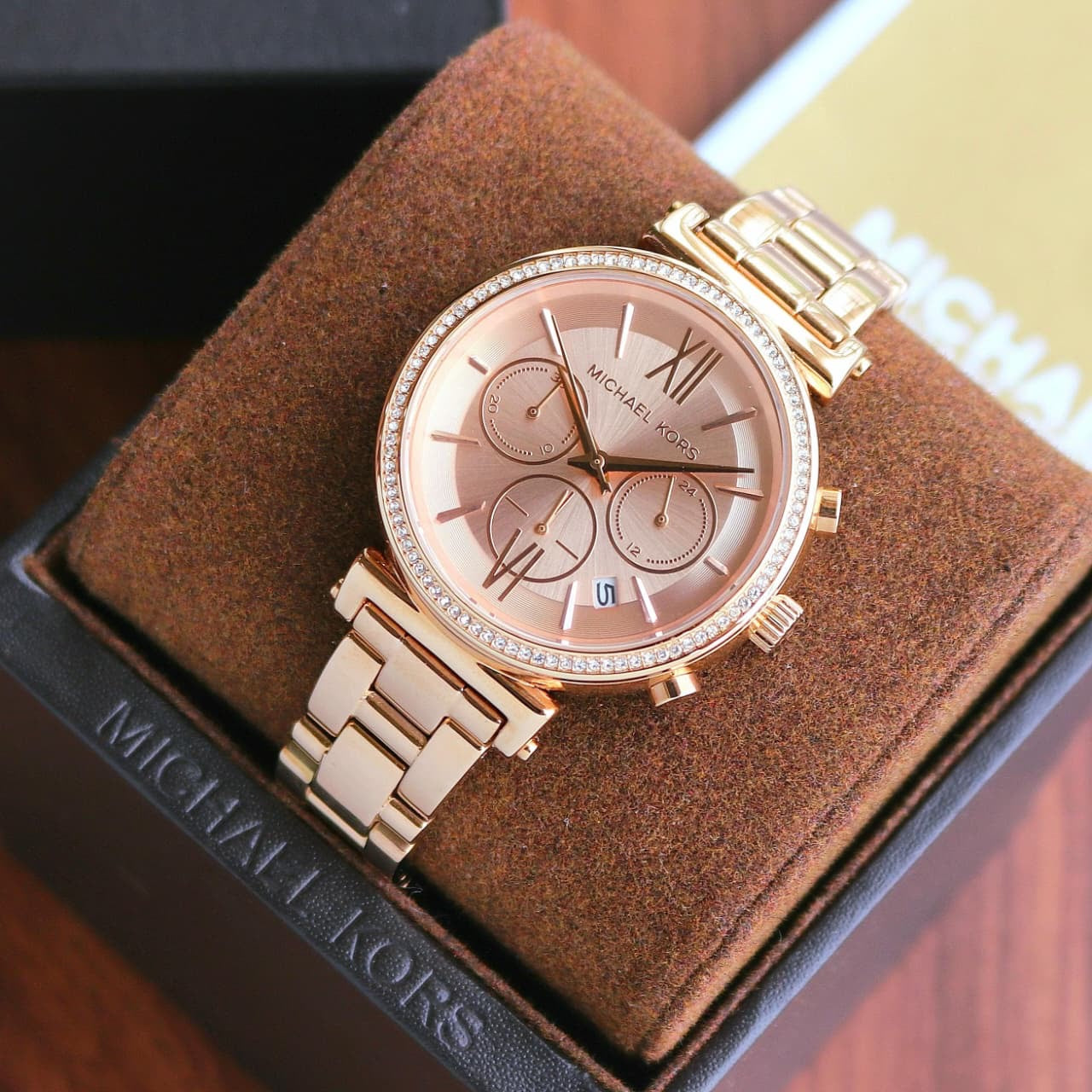 WOMEN WATCH MK TOP