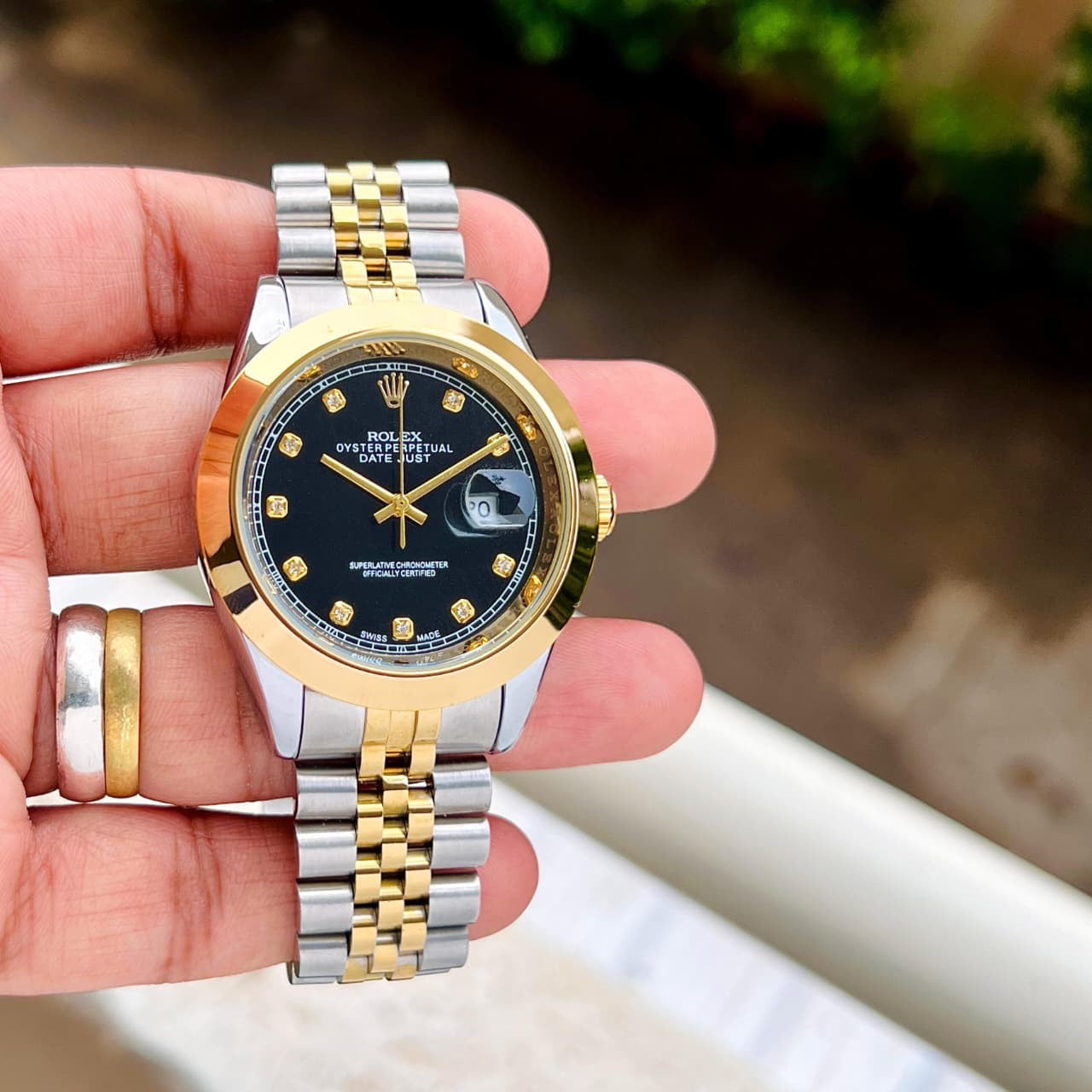 WATCH 098