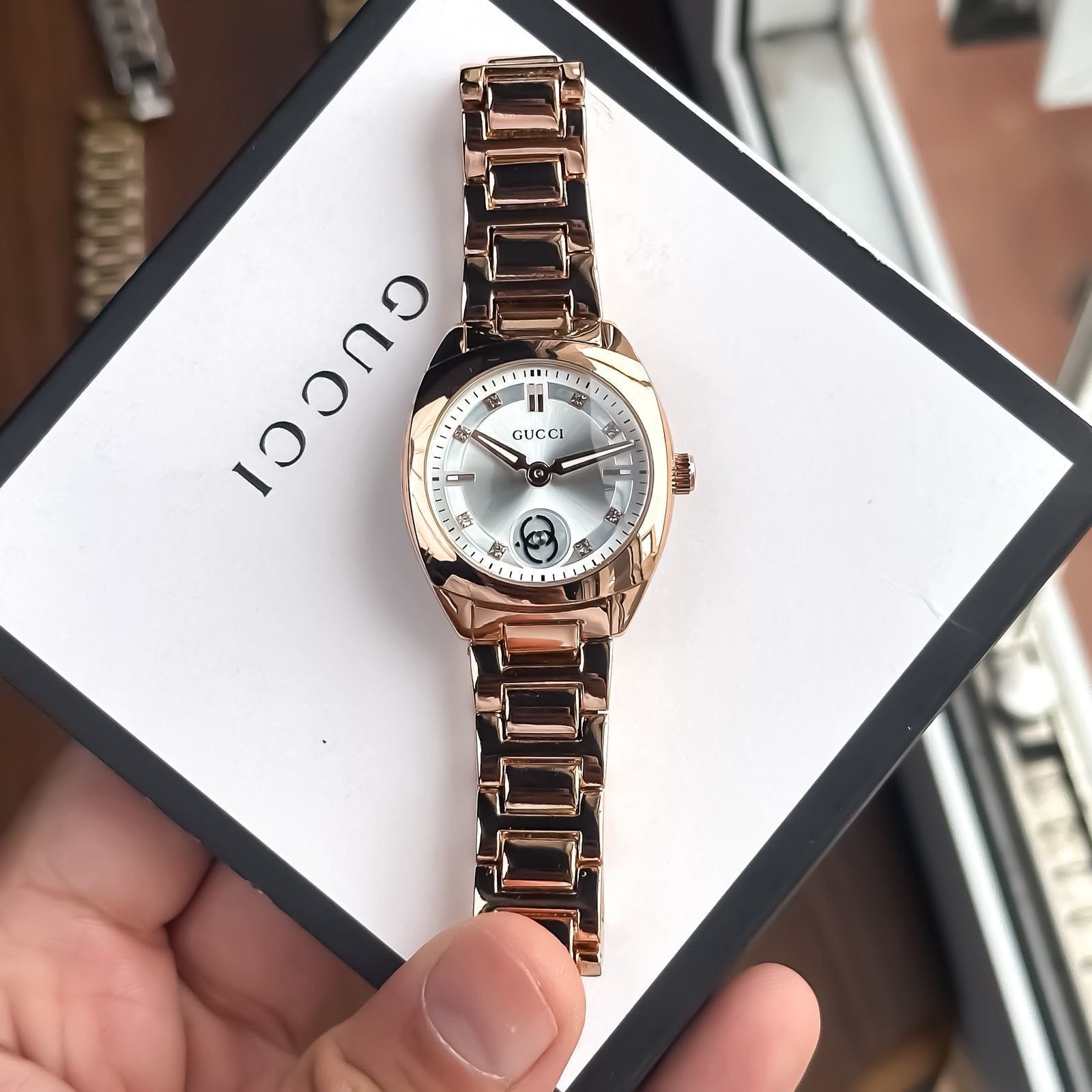 WOMEN WATCH GU