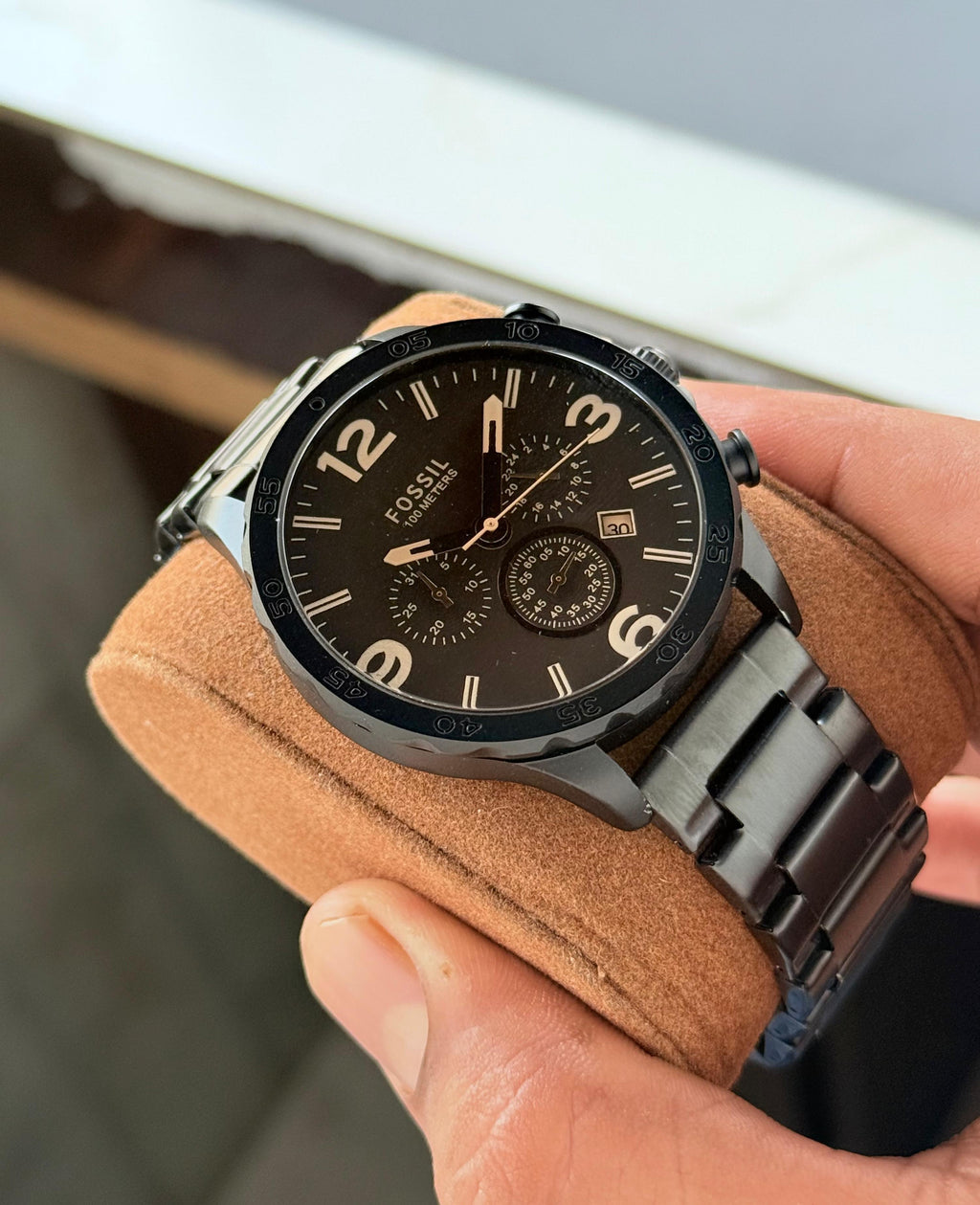 WATCH 135