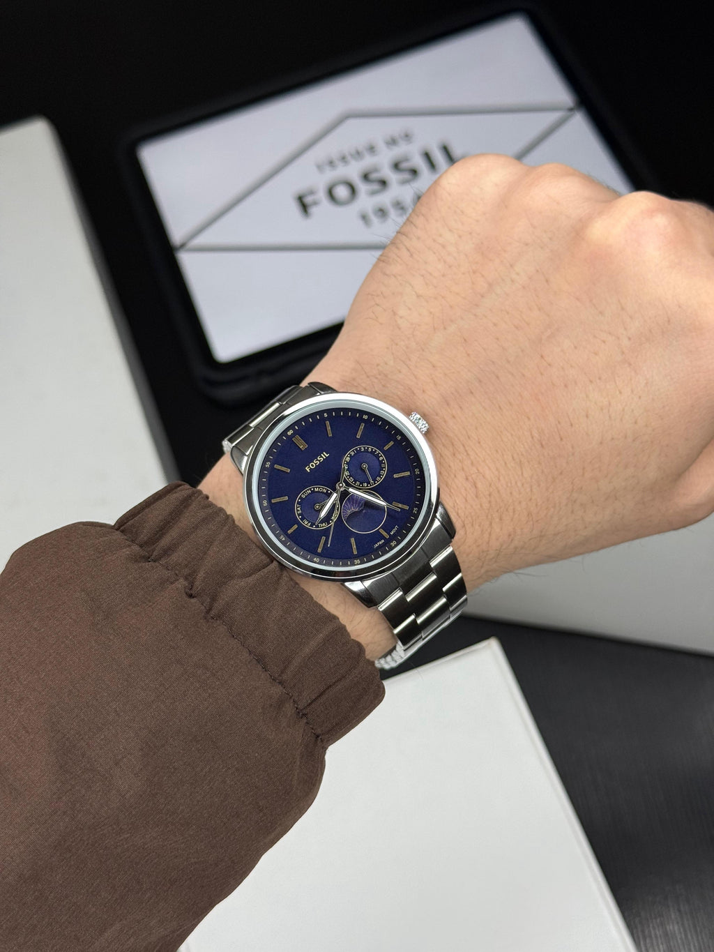 WATCH NEUTRA 130