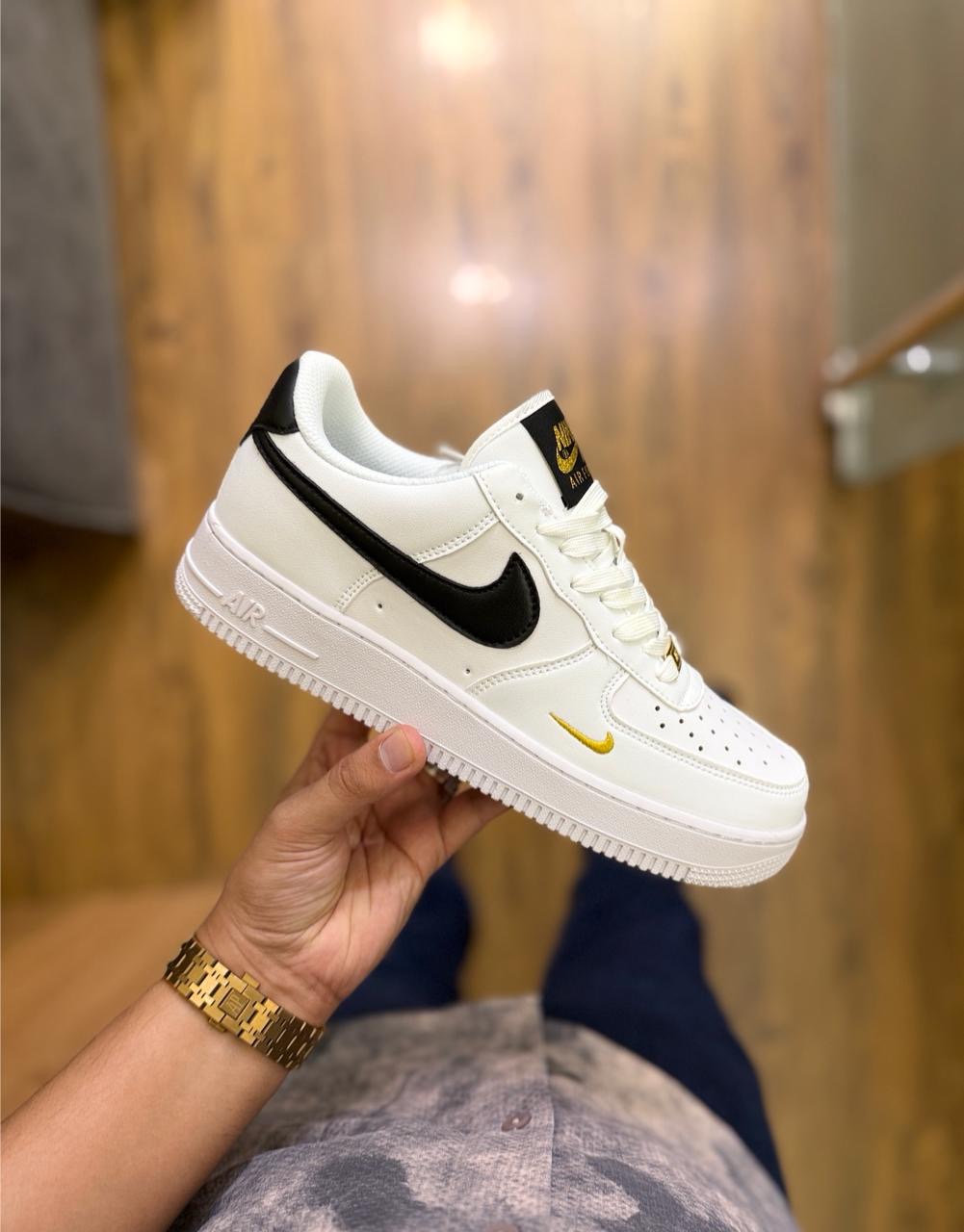 AIRFORCE ONE WHITE BLACK GOLD