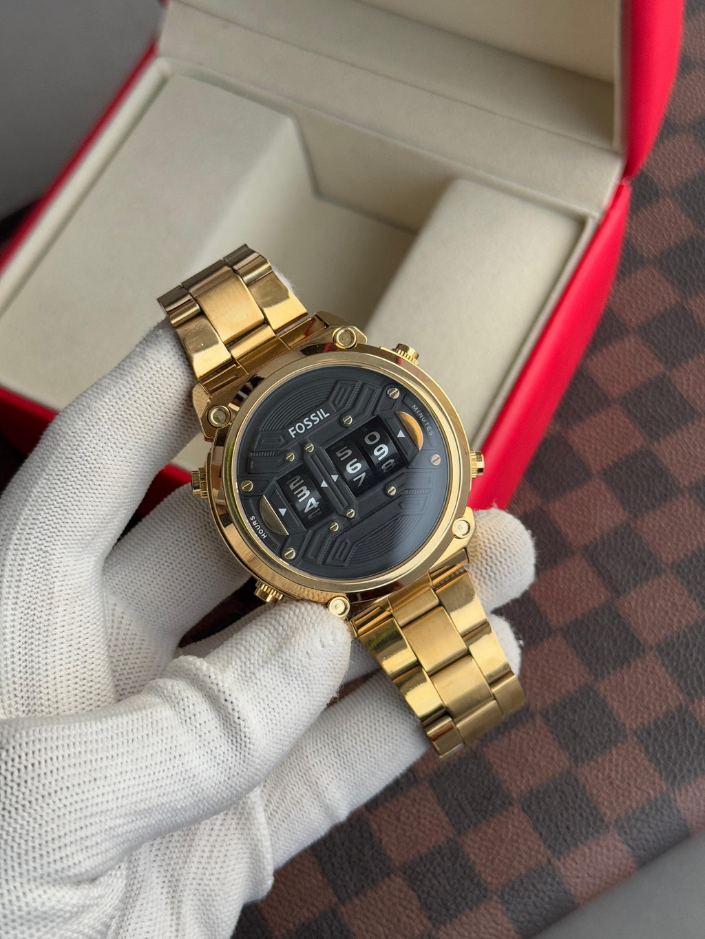 WATCH 184