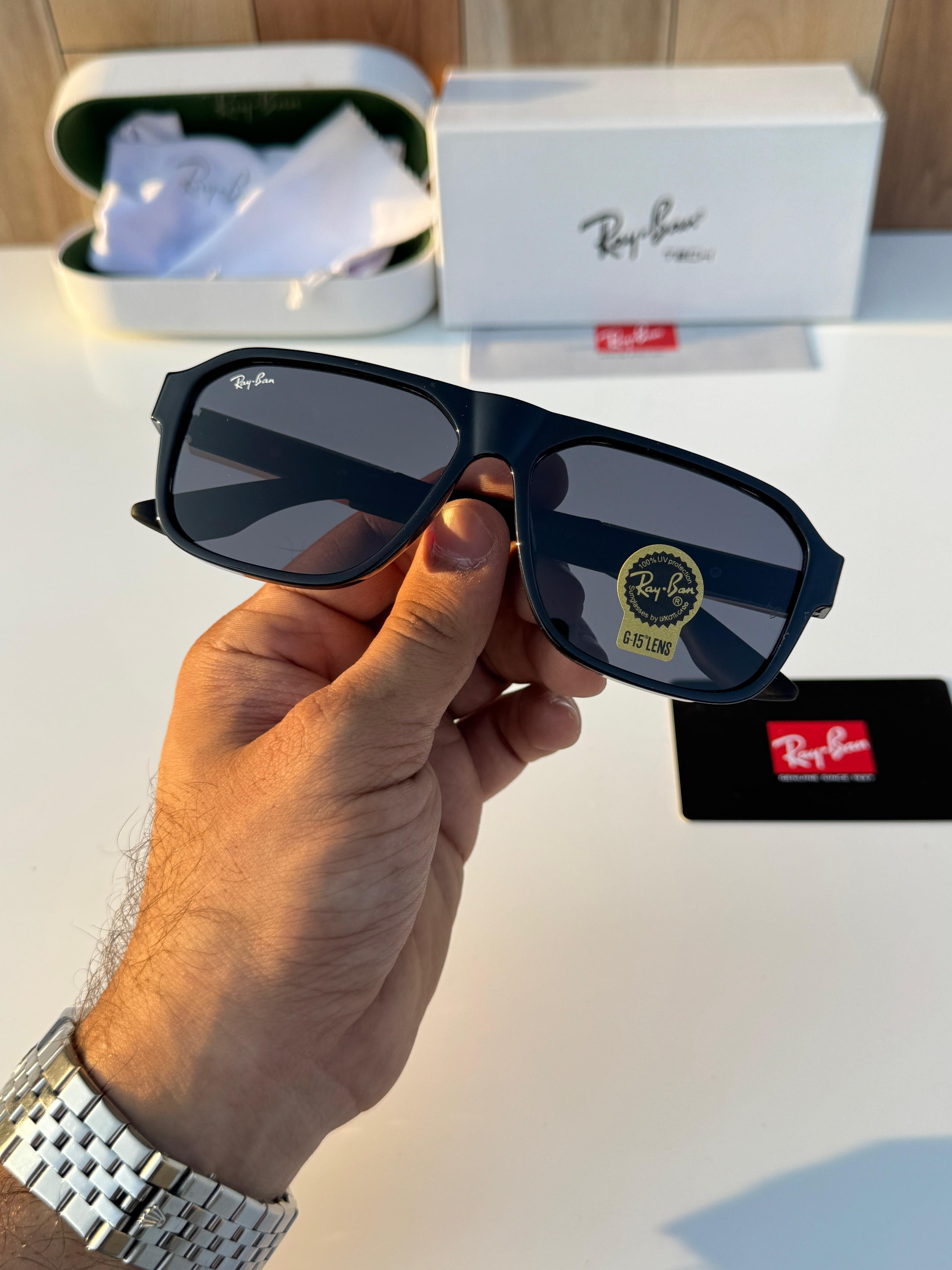 GLASS 8971